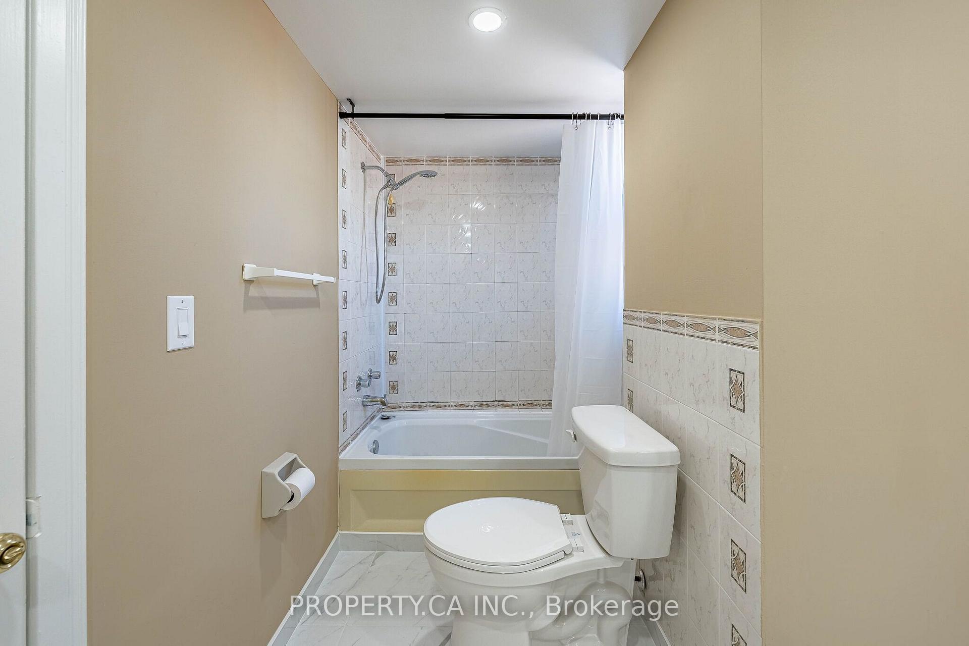 Photo 36 of 32 Frankdale Avenue, Toronto, Danforth Village-East York — HOMEH