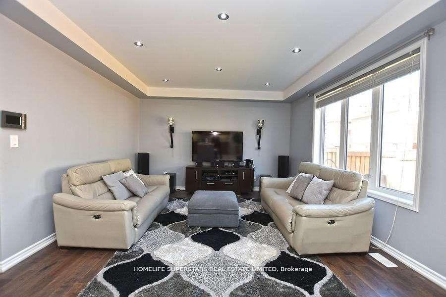 Photo 7 of 63 Enford Crescent, Brampton, Northwest Brampton — HOMEH