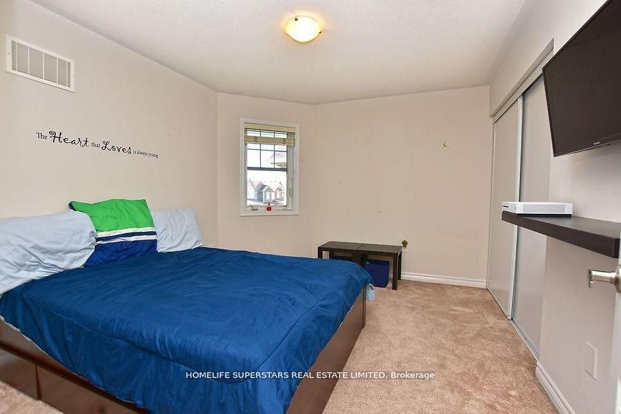 Photo 16 of 63 Enford Crescent, Brampton, Northwest Brampton — HOMEH