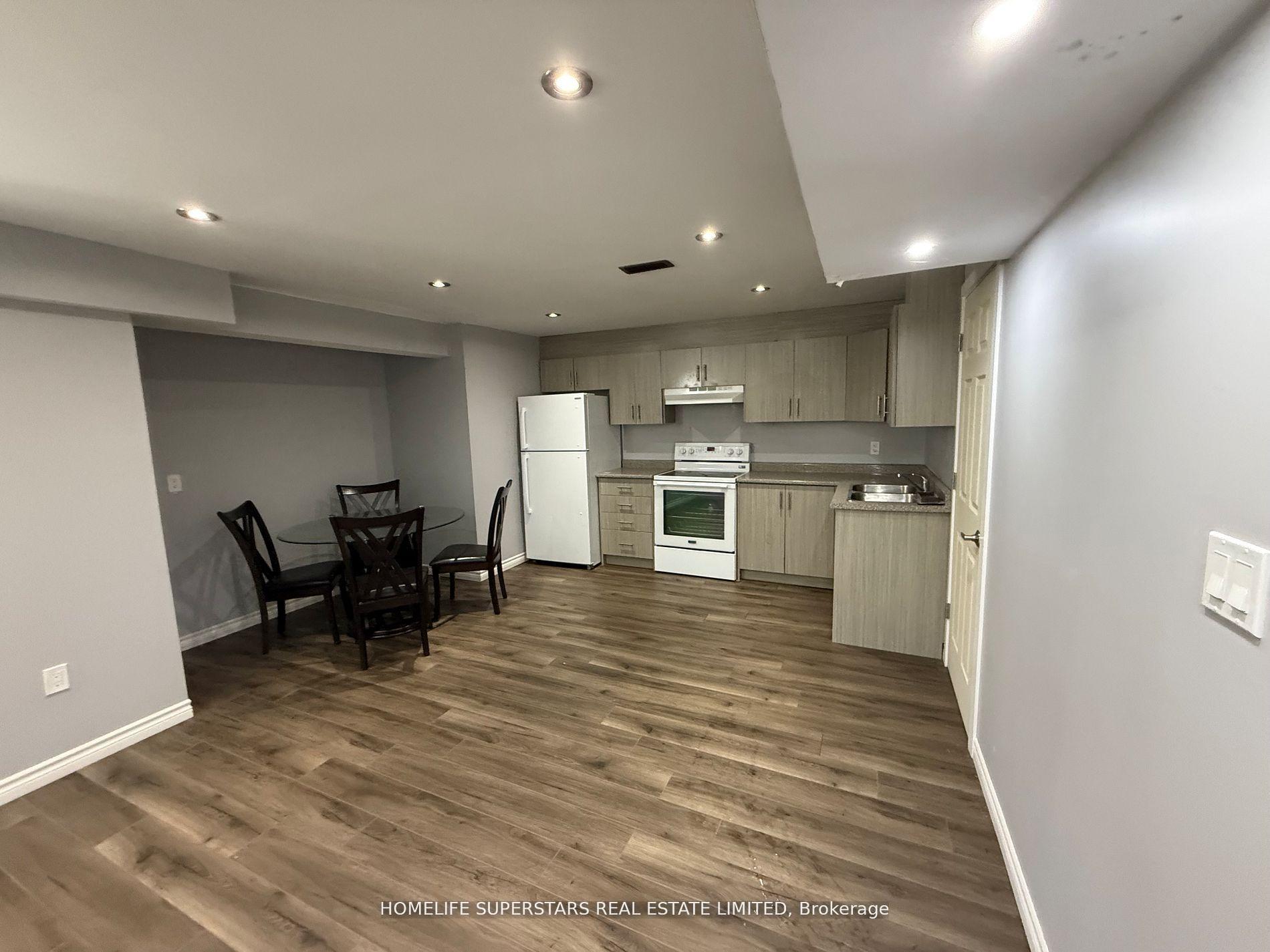 Photo 30 of 63 Enford Crescent, Brampton, Northwest Brampton — HOMEH