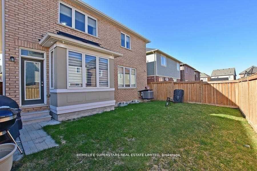 Photo 37 of 63 Enford Crescent, Brampton, Northwest Brampton — HOMEH