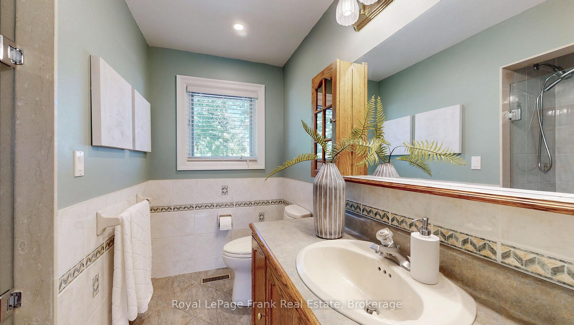 Photo 36 of 204 St John Street E, Whitby, Downtown Whitby — HOMEH