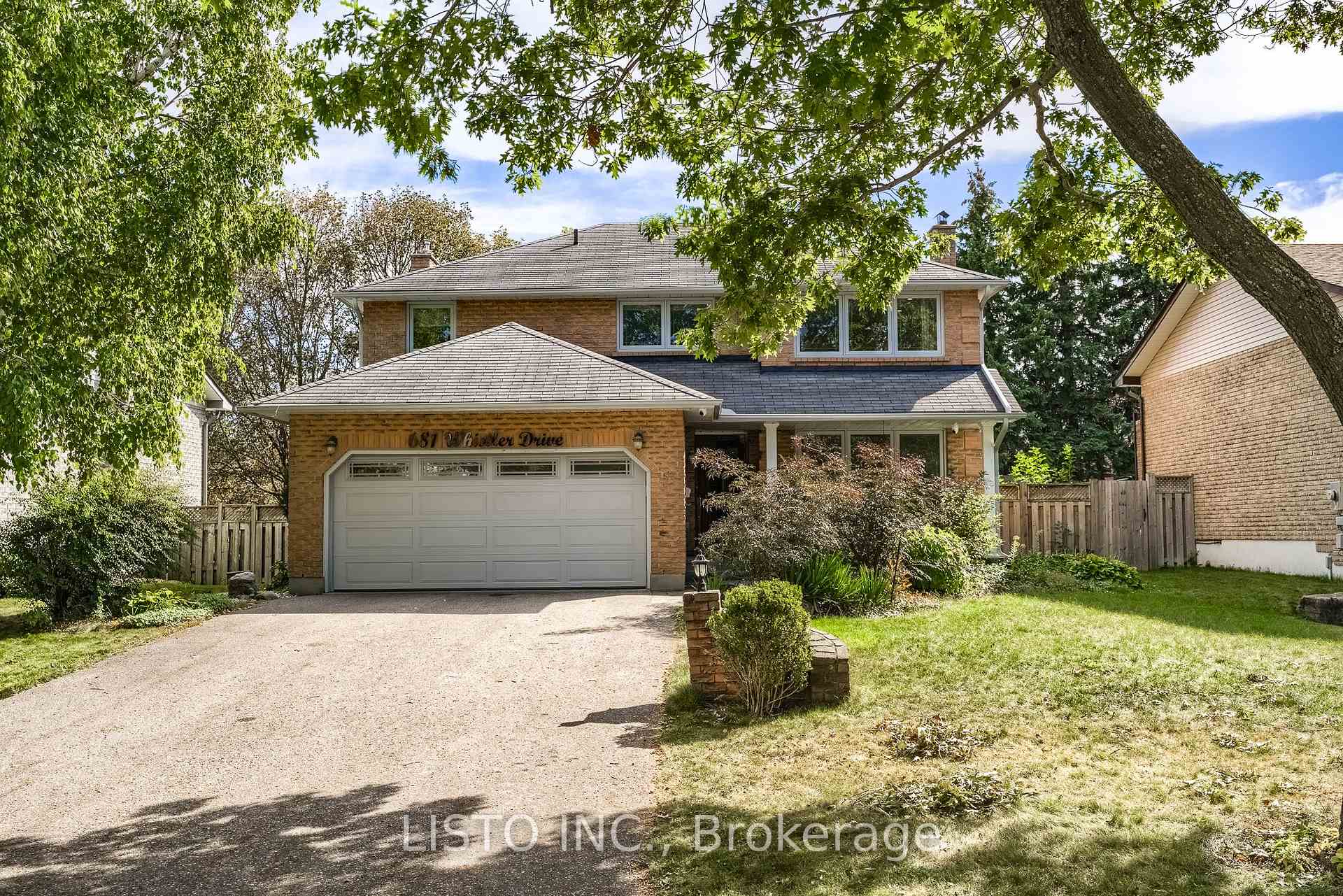 Photo 3 of 681 Whistler Drive, Oshawa, Northglen — HOMEH