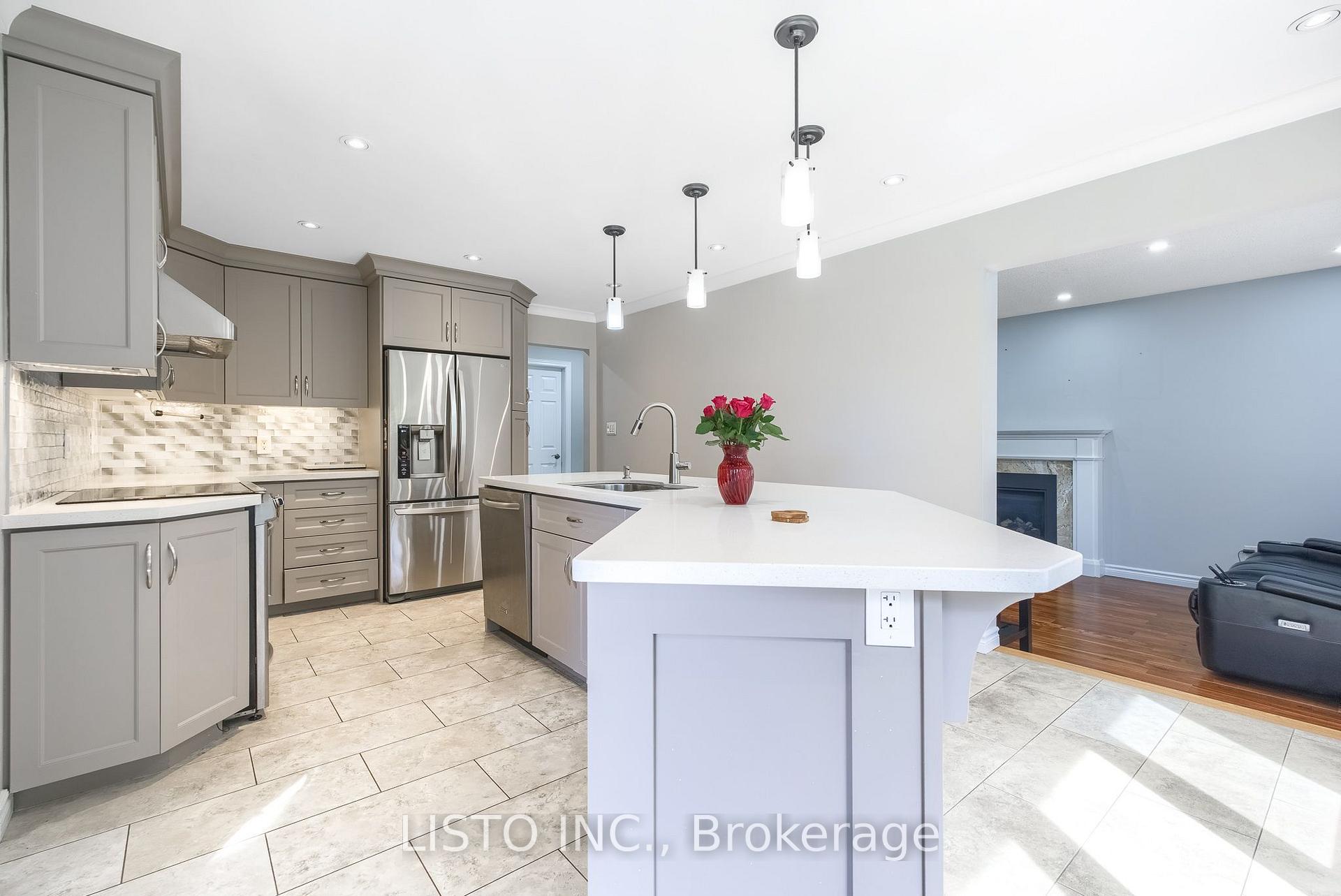 Photo 22 of 681 Whistler Drive, Oshawa, Northglen — HOMEH