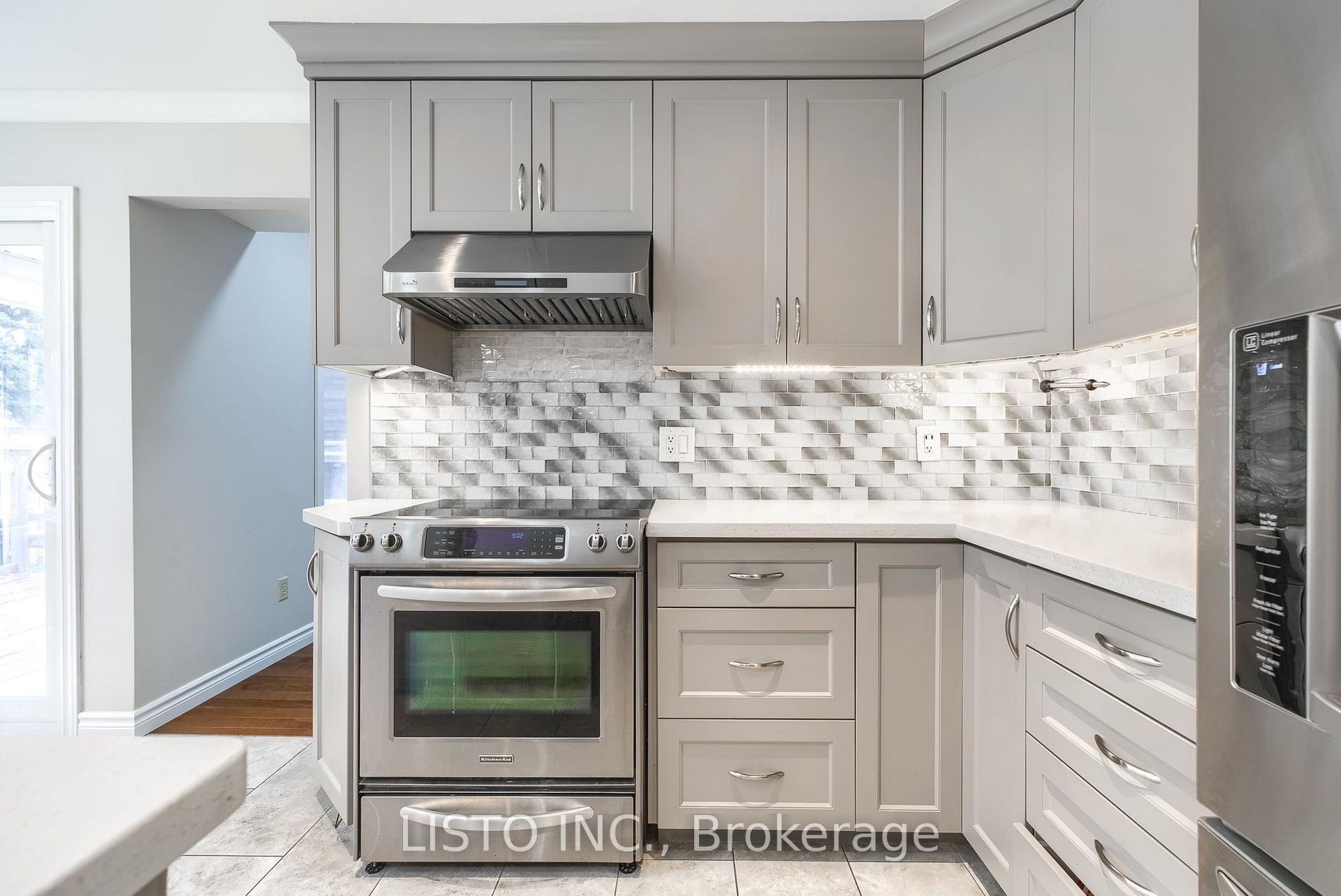 Photo 24 of 681 Whistler Drive, Oshawa, Northglen — HOMEH