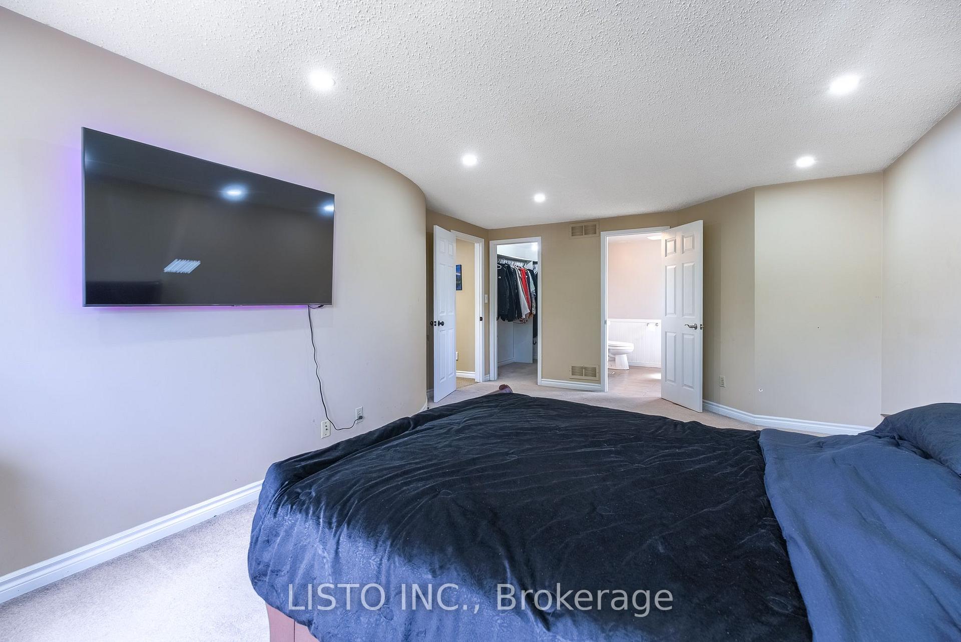 Photo 33 of 681 Whistler Drive, Oshawa, Northglen — HOMEH