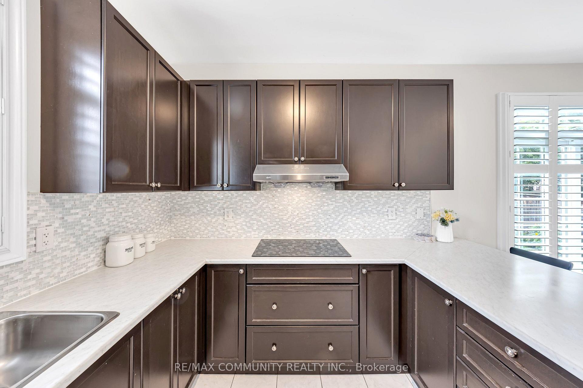 Photo 10 of 58 Garrardview Street, Ajax, Northeast Ajax — HOMEH