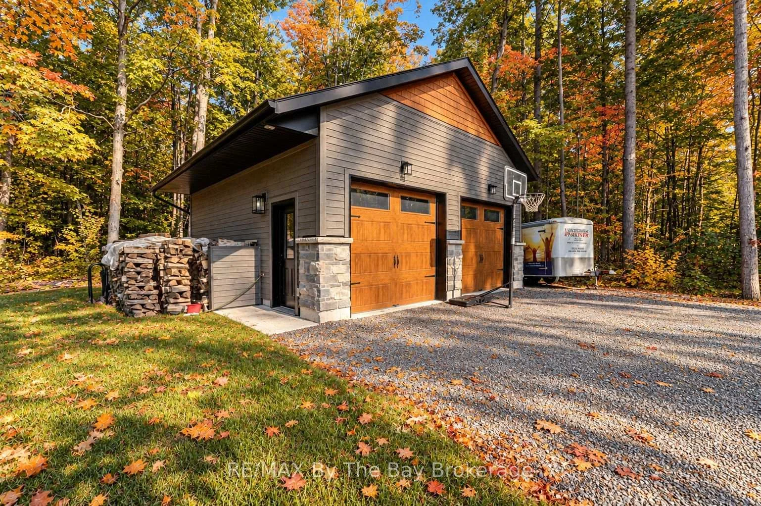 Photo 11 of 95 Spruce Street, Tiny, Rural Tiny — HOMEH
