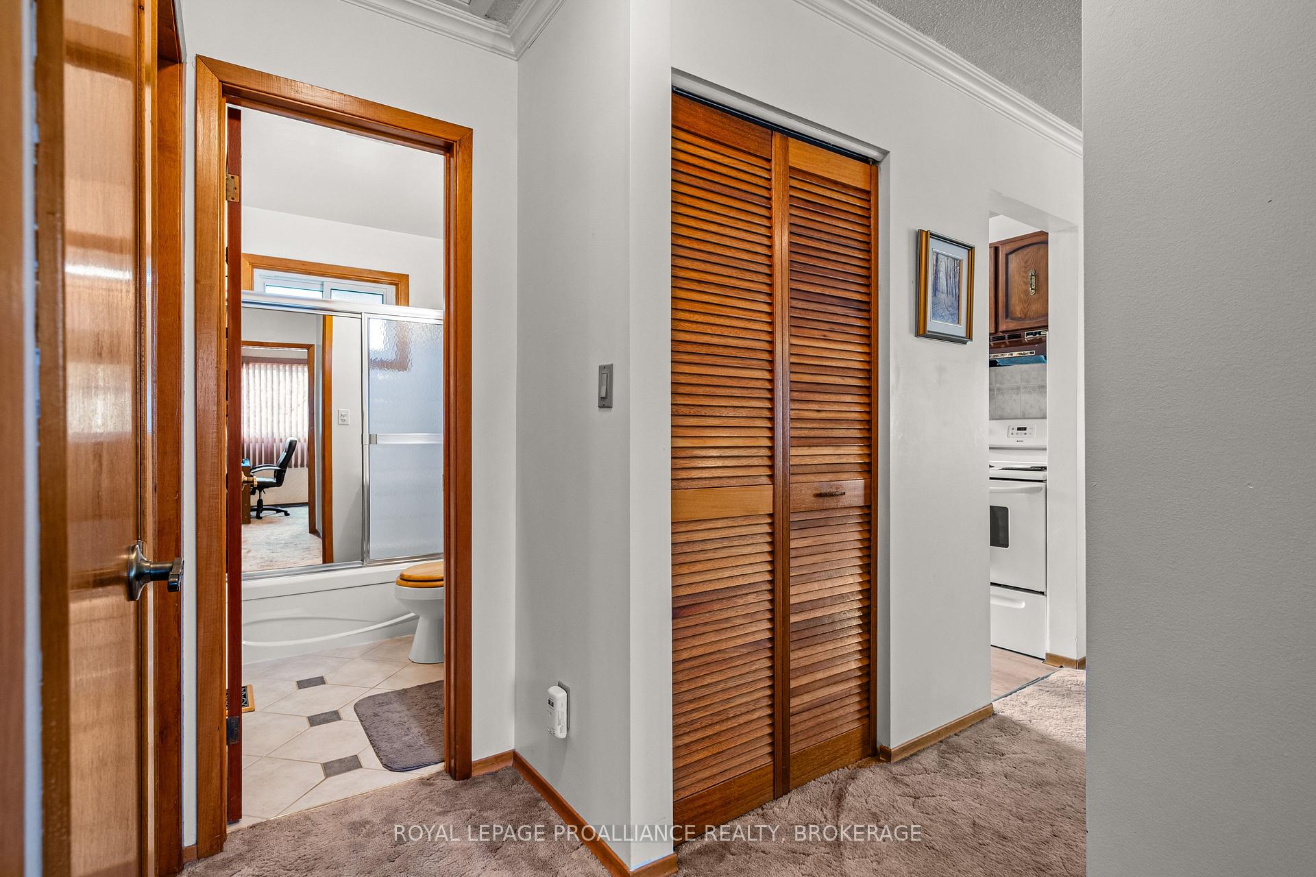 Photo 12 of 956 Kenshaw Street, Kingston, North of Taylor-Kidd Blvd — HOMEH