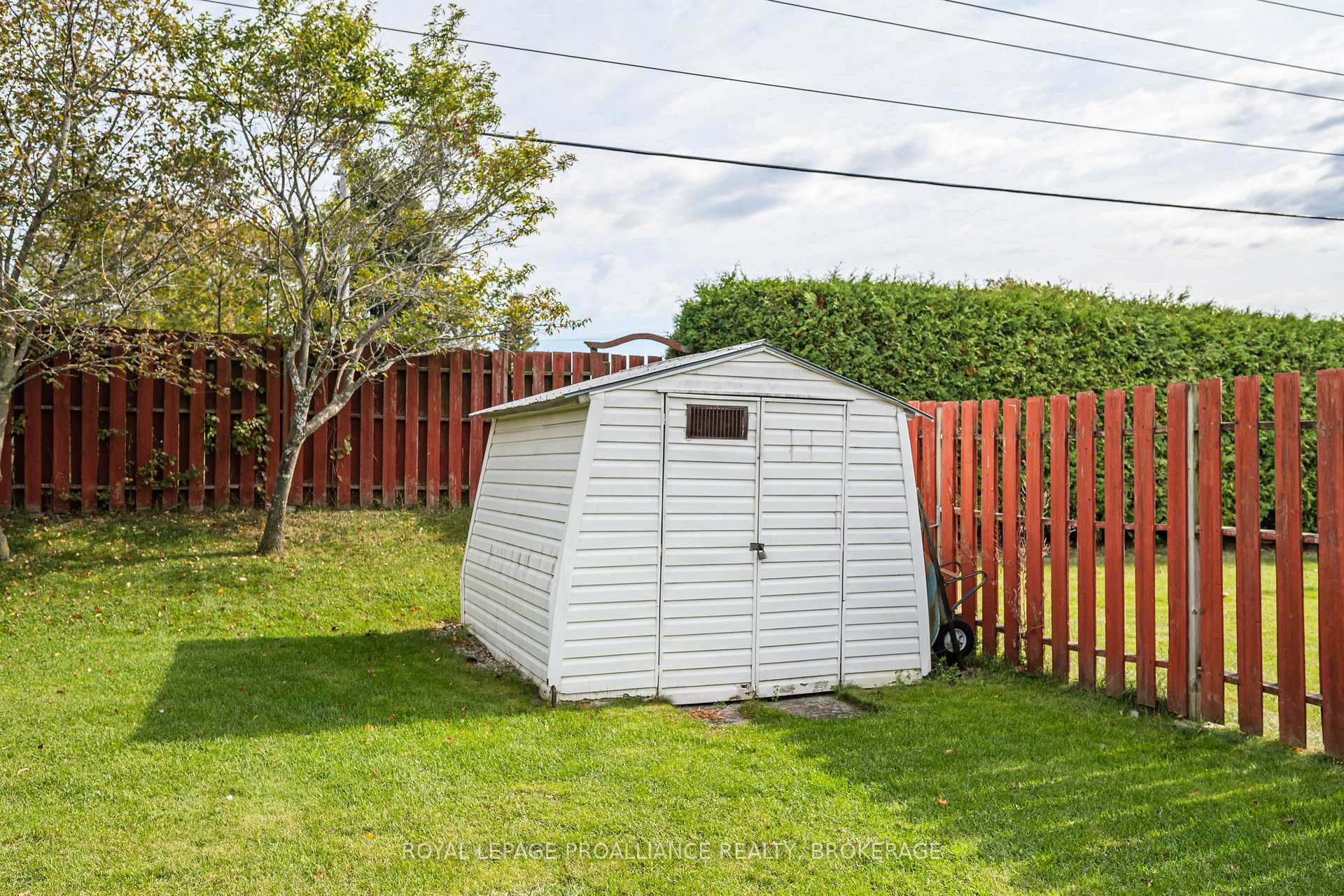 Photo 30 of 956 Kenshaw Street, Kingston, North of Taylor-Kidd Blvd — HOMEH