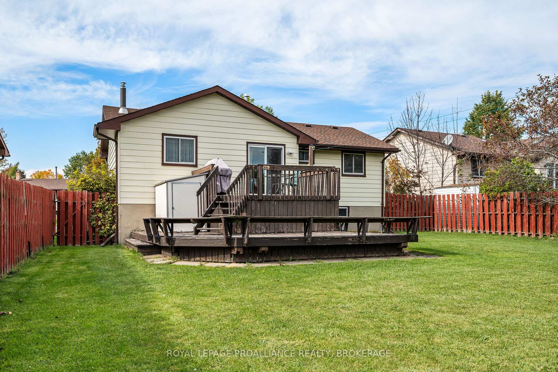 Photo 33 of 956 Kenshaw Street, Kingston, North of Taylor-Kidd Blvd — HOMEH