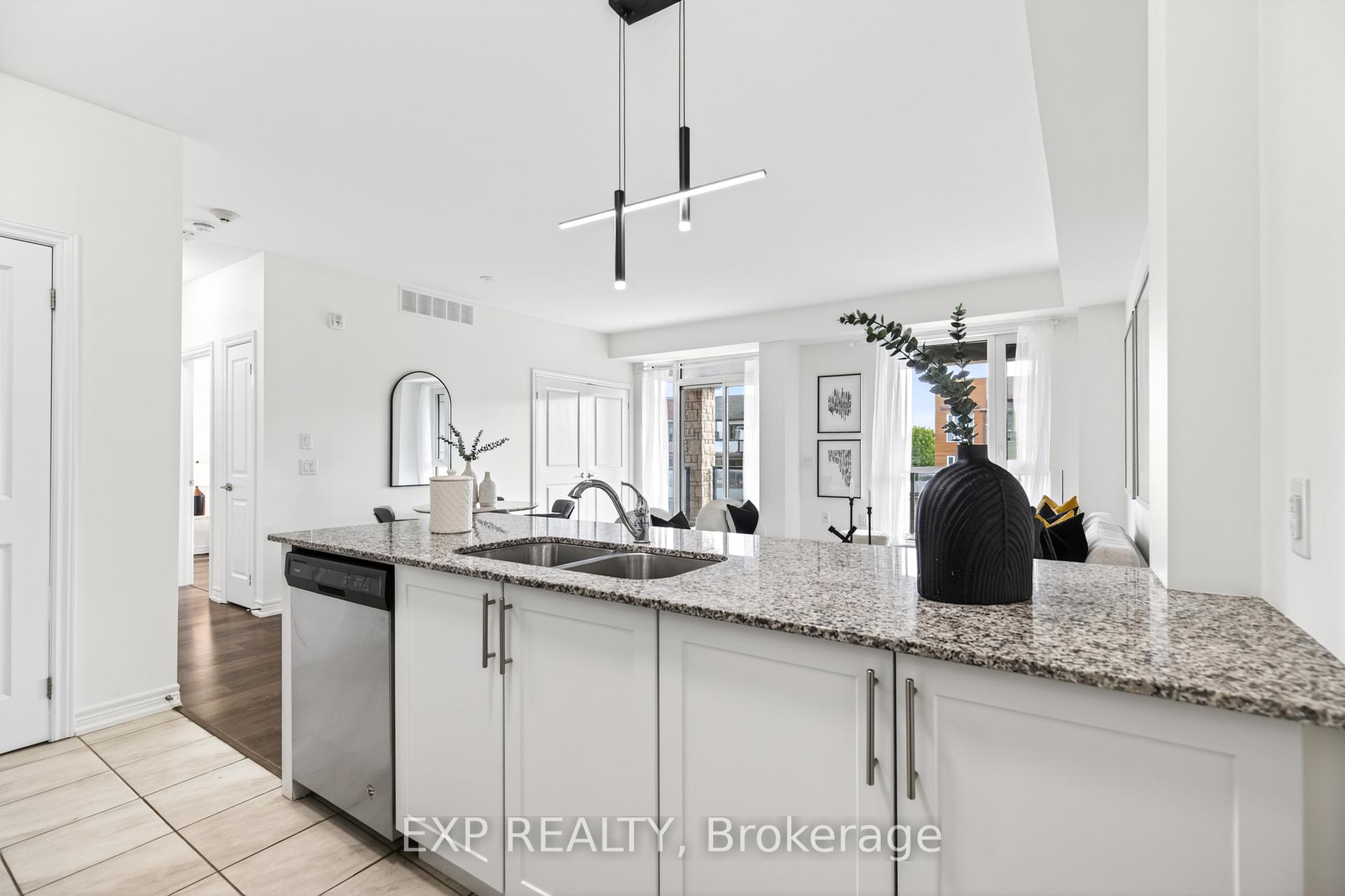 Photo 8 of Unit 212, 2388 Khalsa Gate, Oakville, Westmount — HOMEH
