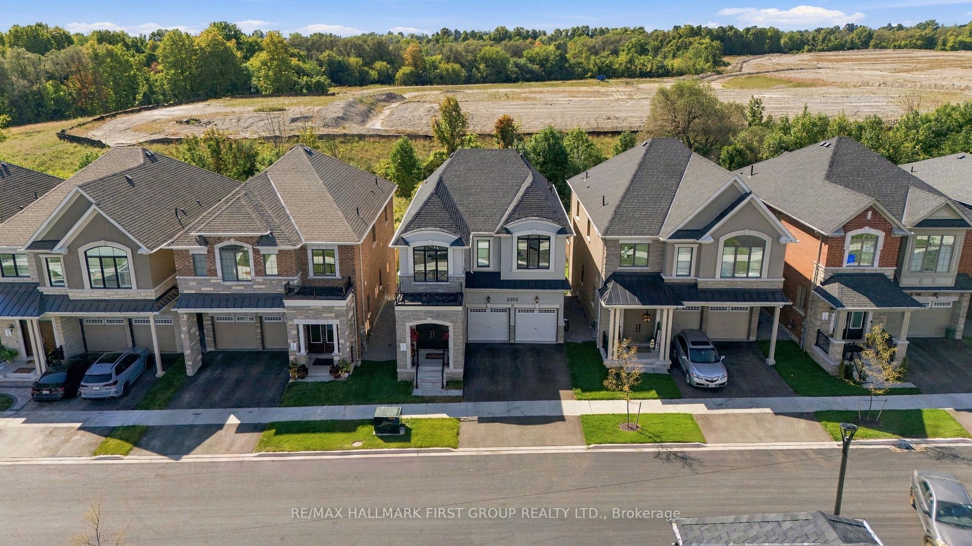 Photo 2 of 3302 Marchington Square, Pickering, Rural Pickering — HOMEH