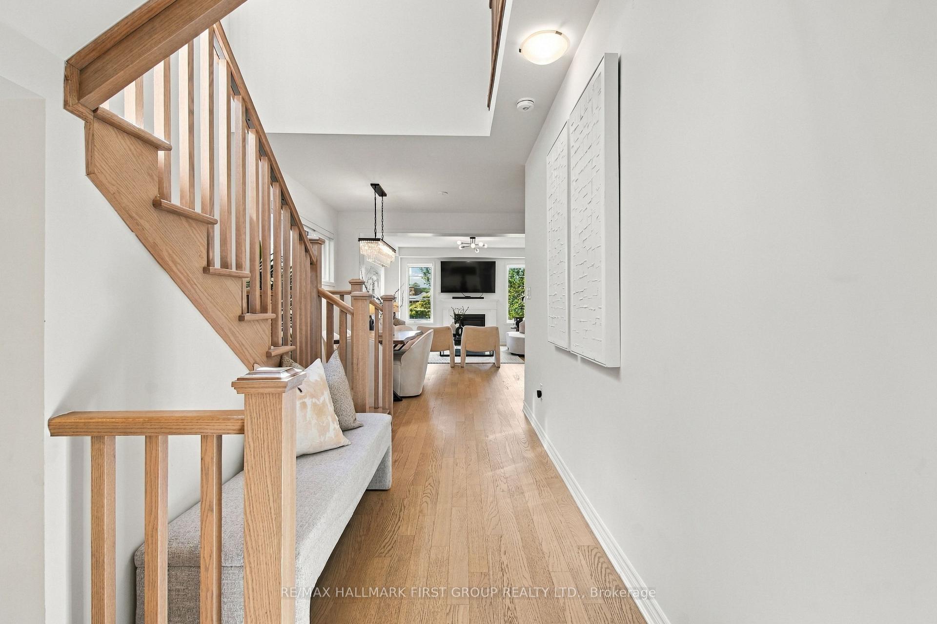 Photo 5 of 3302 Marchington Square, Pickering, Rural Pickering — HOMEH