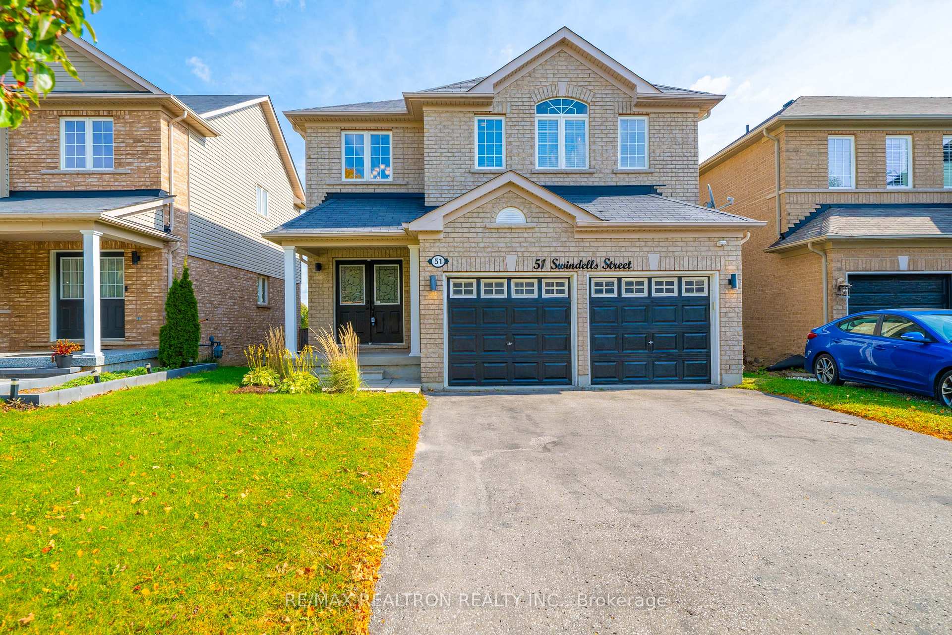 Photo 4 of 51 Swindells Street, Clarington, Bowmanville — HOMEH