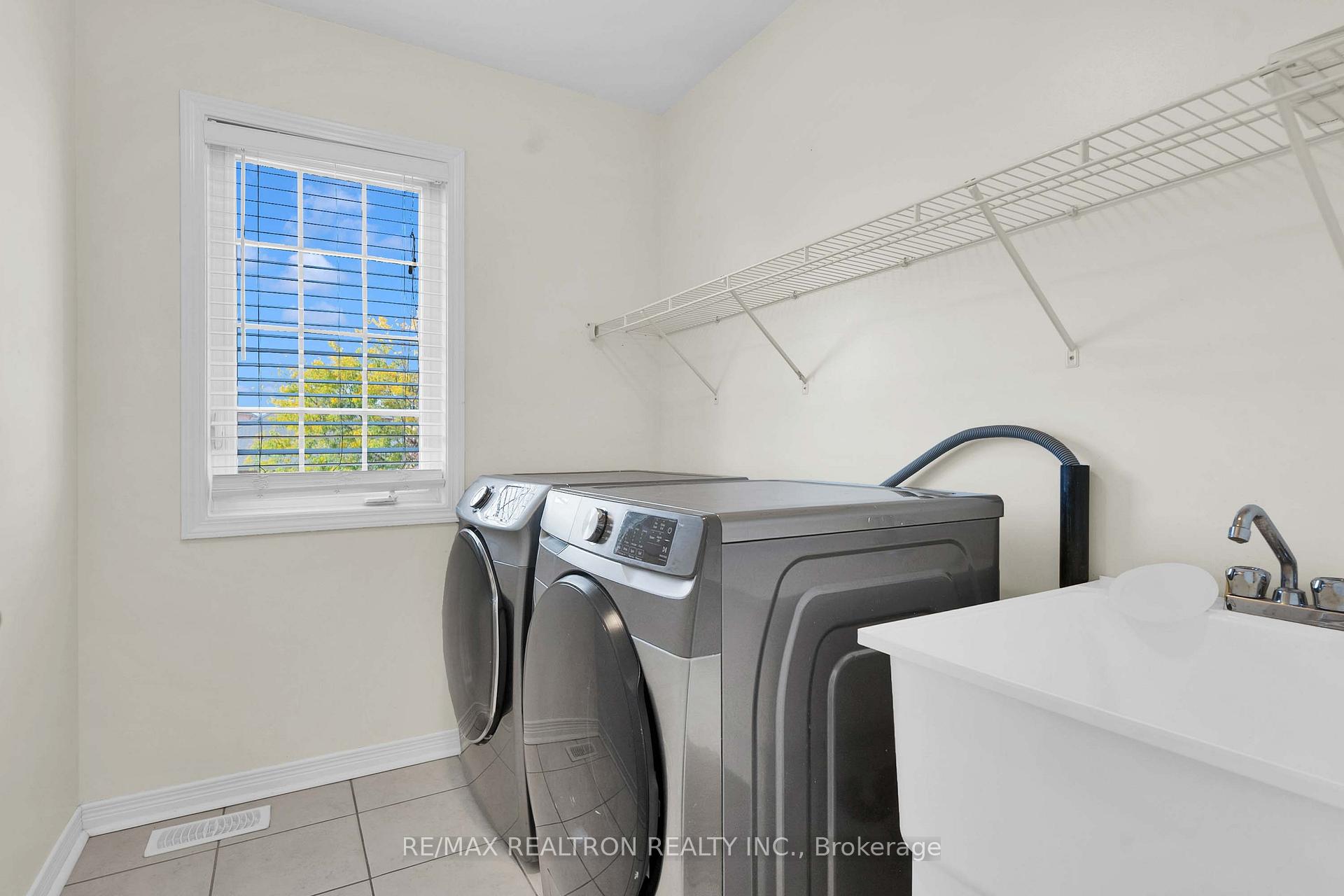Photo 38 of 51 Swindells Street, Clarington, Bowmanville — HOMEH