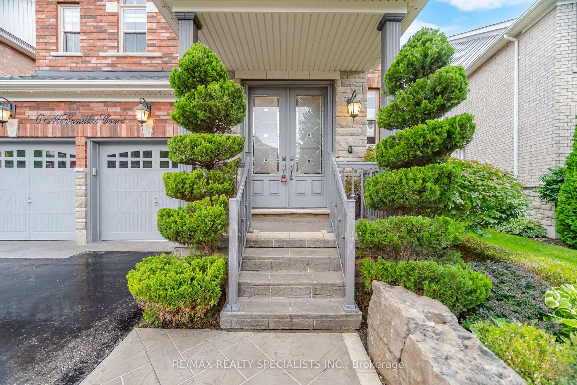 Photo 5 of 6 Mccandless Court, Caledon, Caledon East — HOMEH