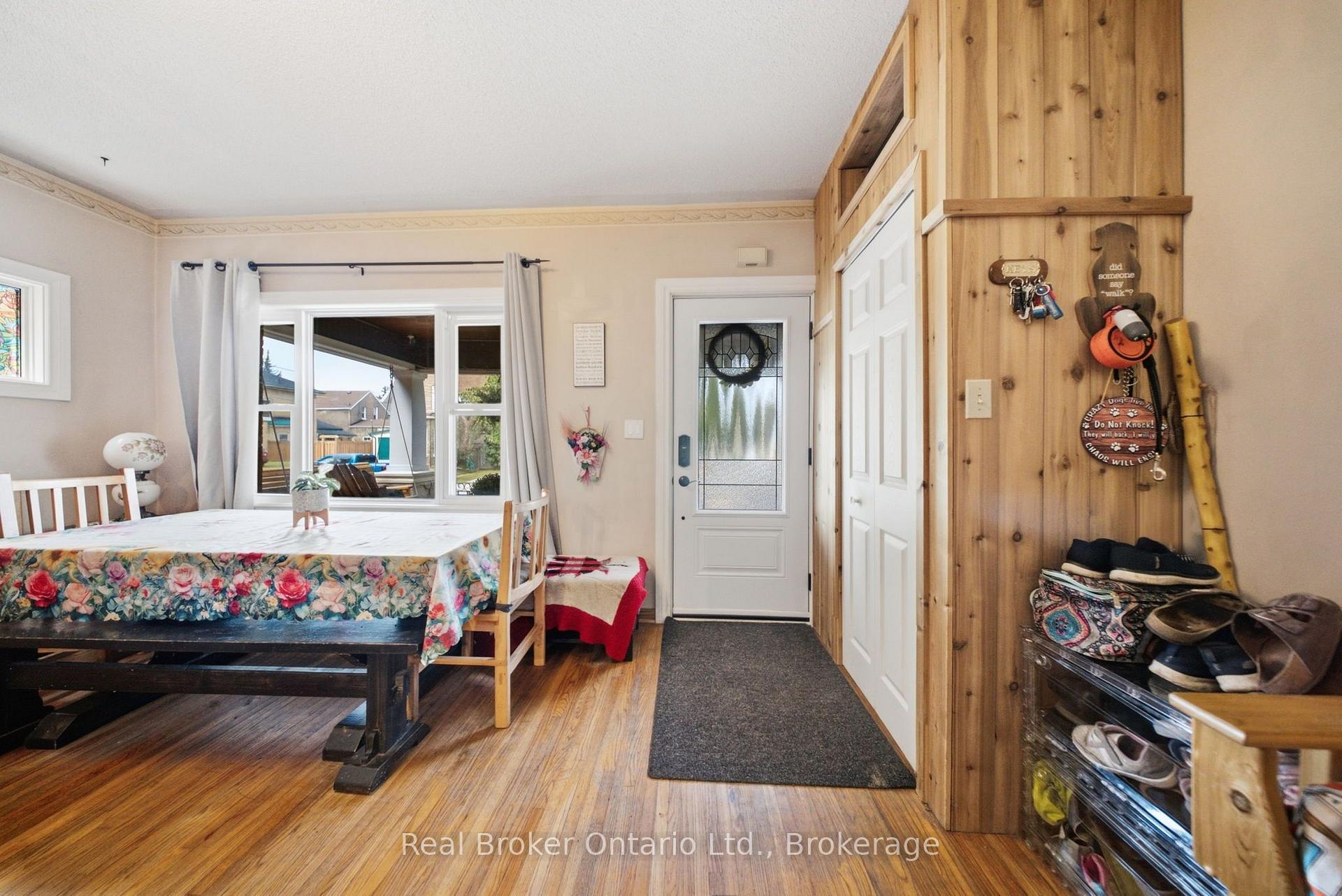 Photo 7 of 69 Arthur Street, Brantford, Victoria/Arthur — HOMEH
