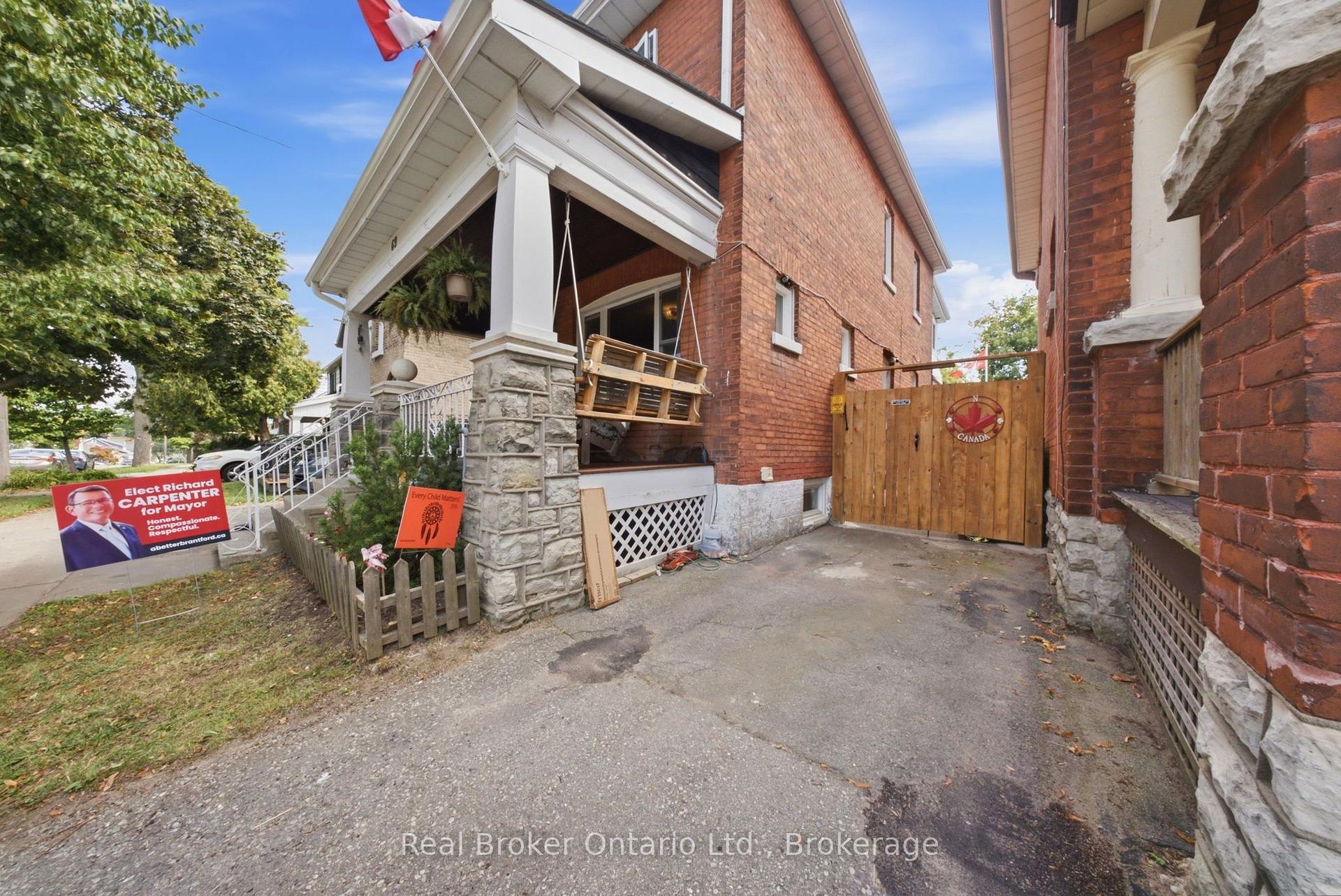Photo 36 of 69 Arthur Street, Brantford, Victoria/Arthur — HOMEH