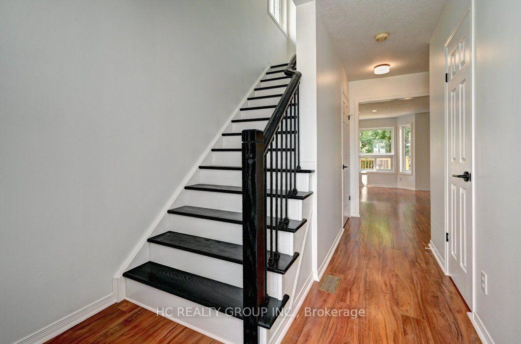 Photo 7 of 271 Resurrection Drive, Kitchener, Highland West — HOMEH