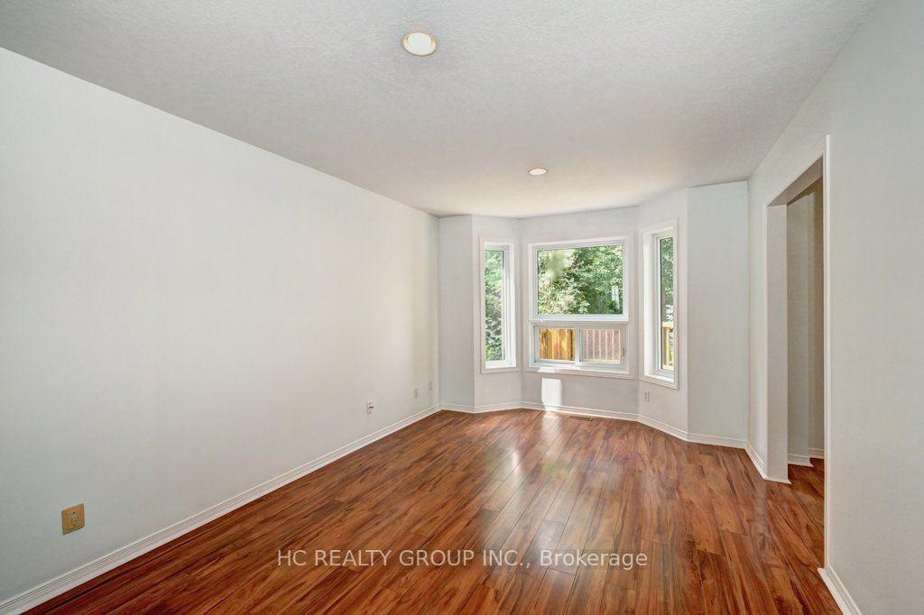 Photo 11 of 271 Resurrection Drive, Kitchener, Highland West — HOMEH