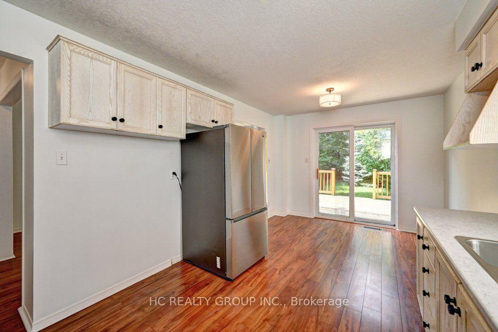 Photo 18 of 271 Resurrection Drive, Kitchener, Highland West — HOMEH