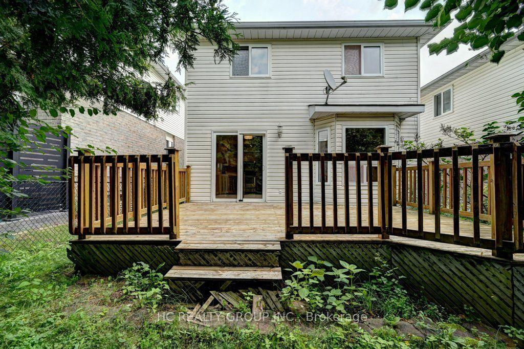 Photo 42 of 271 Resurrection Drive, Kitchener, Highland West — HOMEH