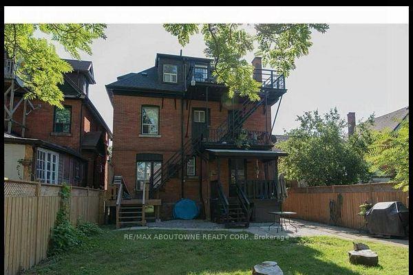 Photo 2 of 66 Wellington Street S, Hamilton, Corktown — HOMEH