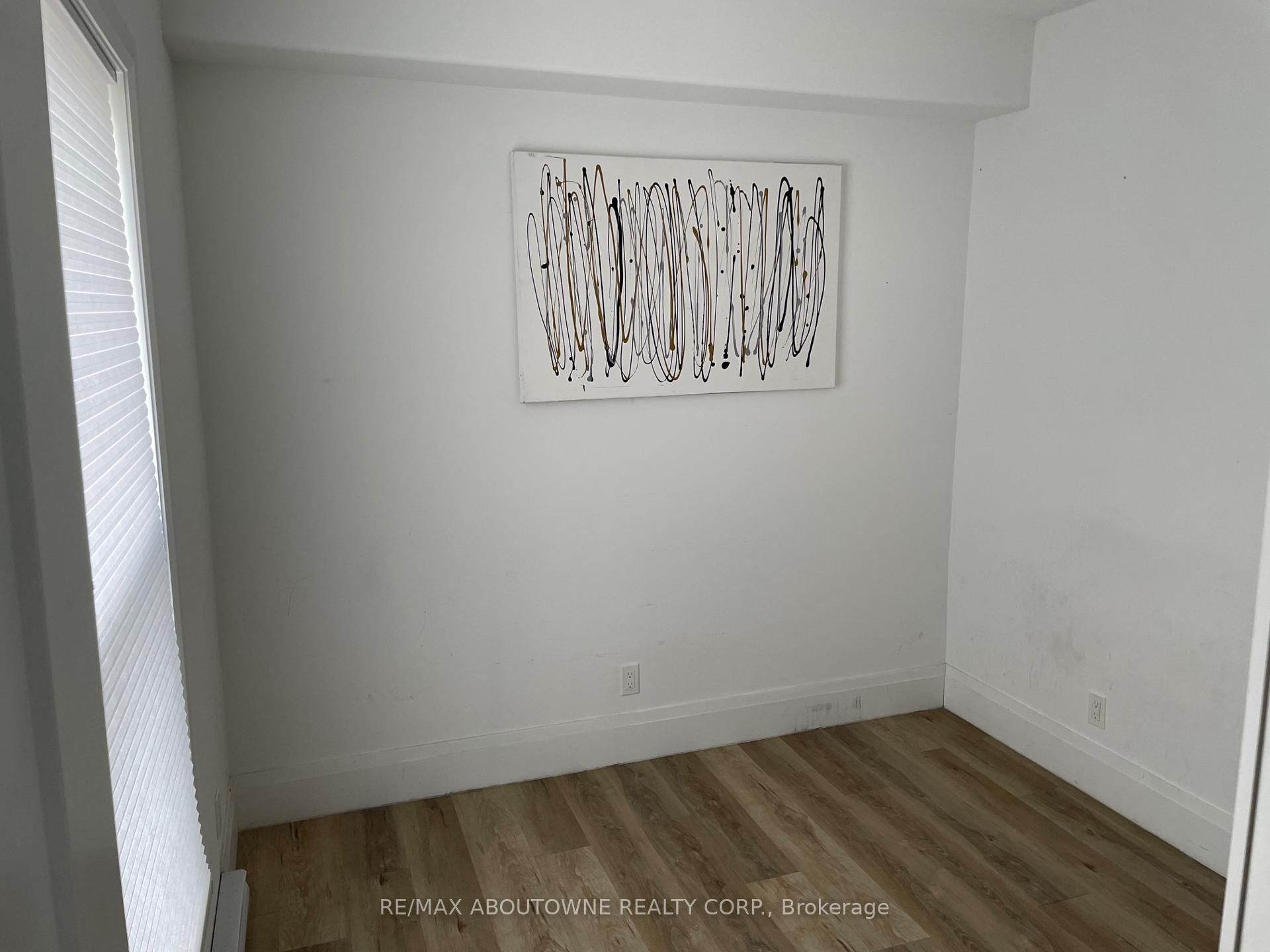 Photo 6 of 66 Wellington Street S, Hamilton, Corktown — HOMEH