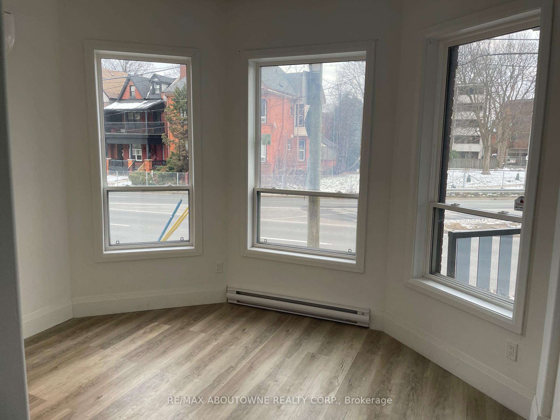 Photo 36 of 66 Wellington Street S, Hamilton, Corktown — HOMEH