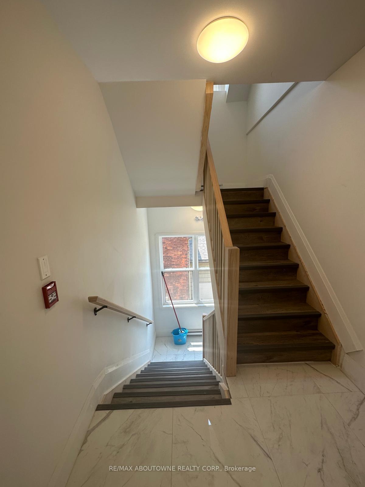 Photo 49 of 66 Wellington Street S, Hamilton, Corktown — HOMEH