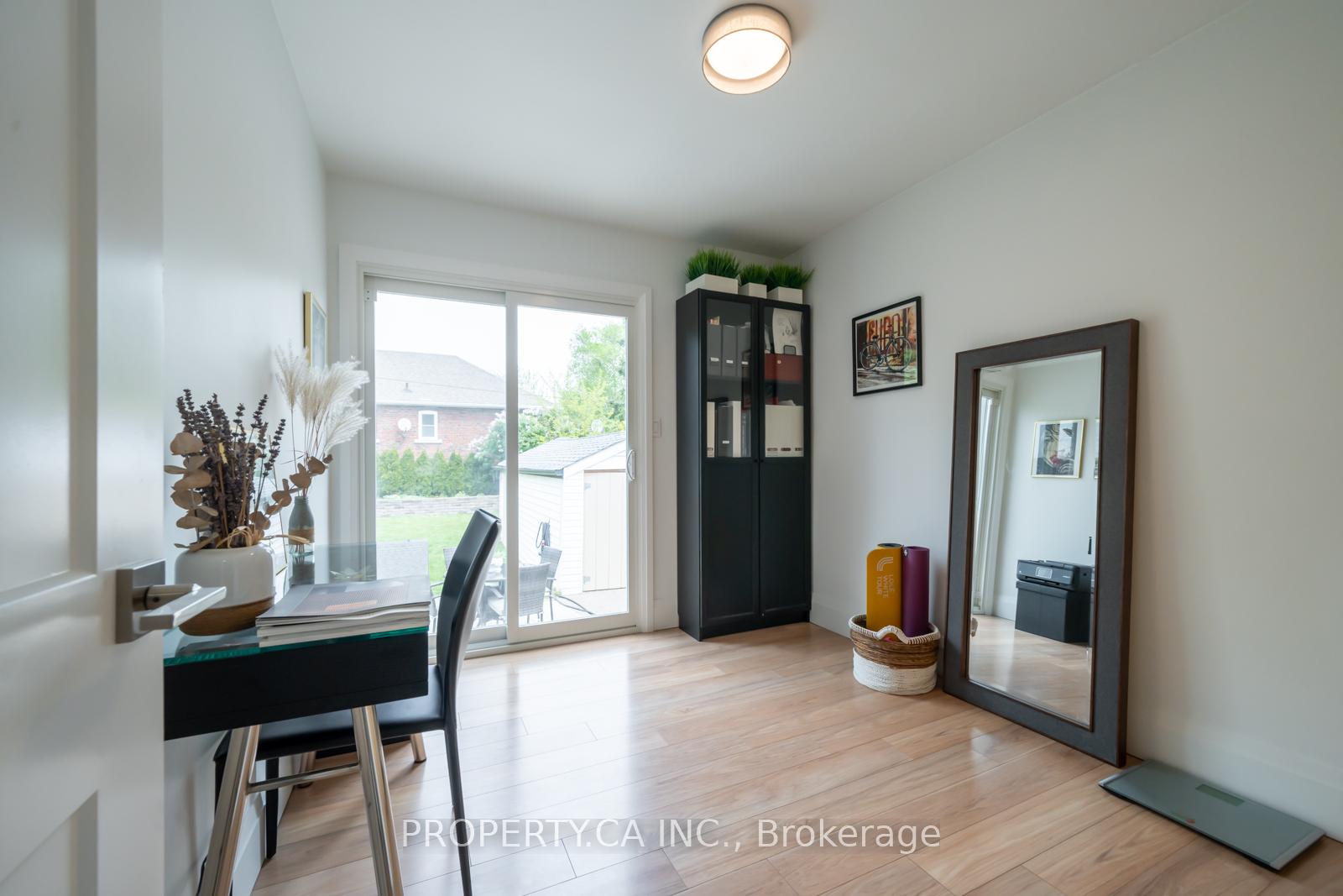 Photo 33 of 44 Daniels Street, Etobicoke, Stonegate-Queensway — HOMEH