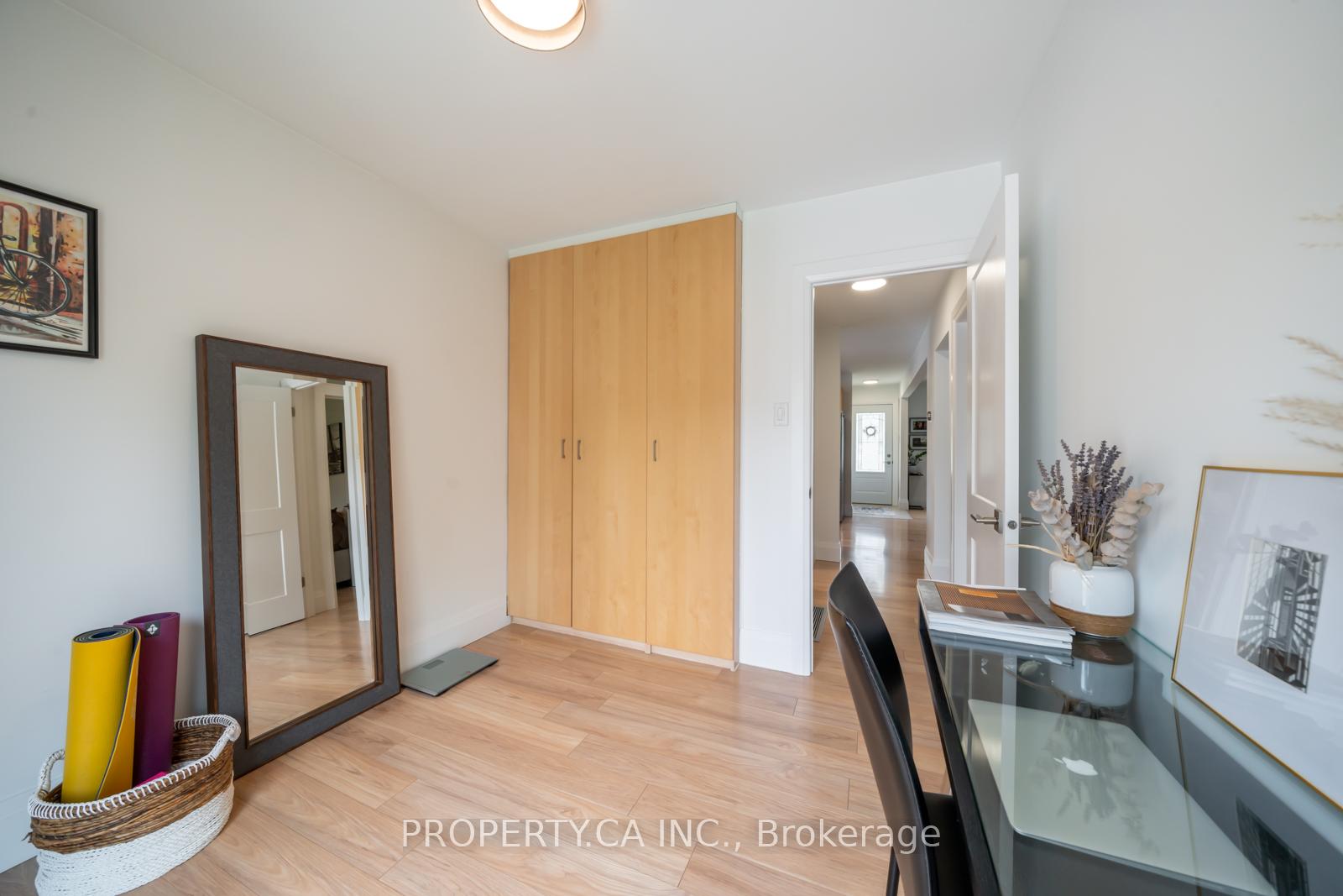Photo 37 of 44 Daniels Street, Etobicoke, Stonegate-Queensway — HOMEH