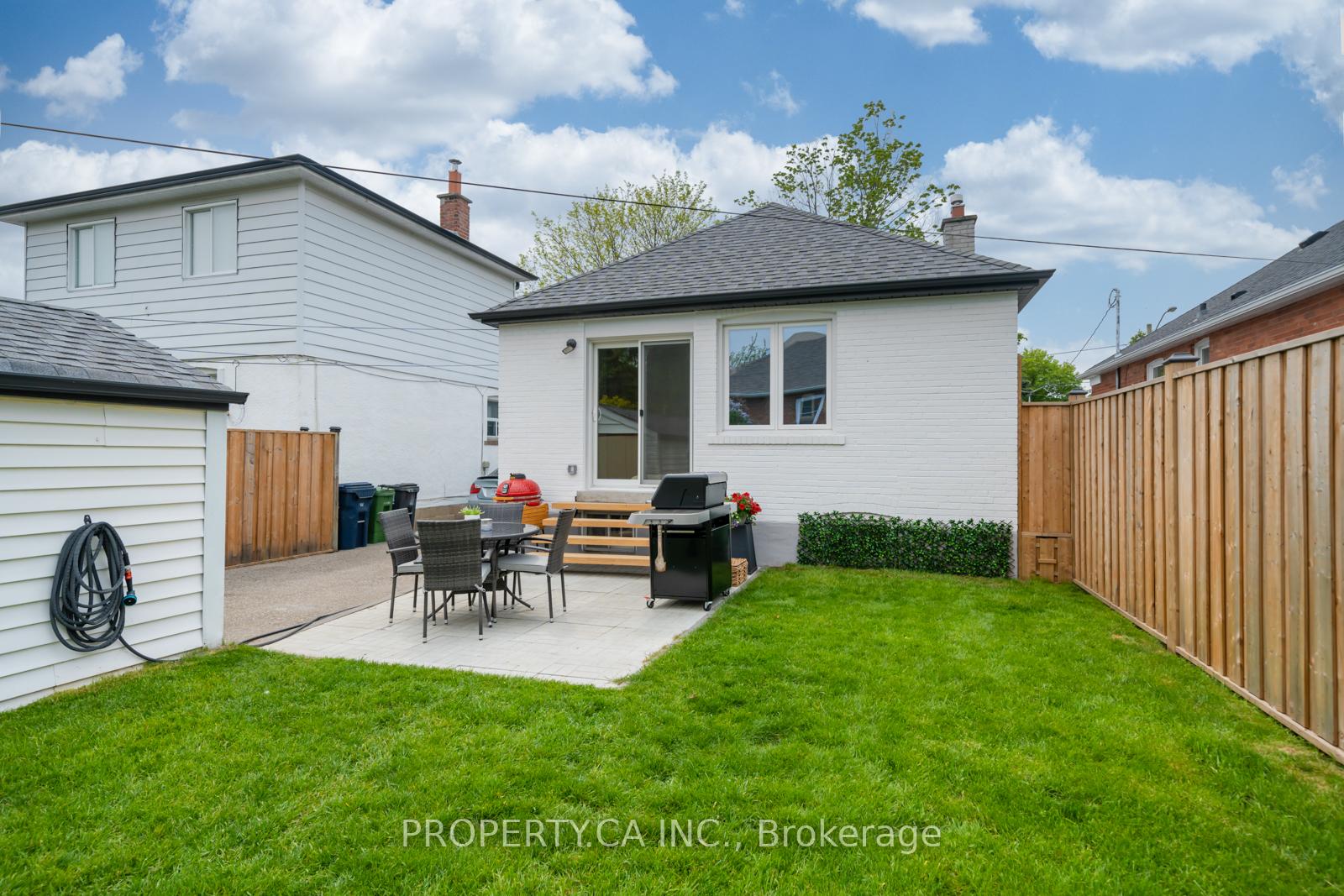 Photo 41 of 44 Daniels Street, Etobicoke, Stonegate-Queensway — HOMEH