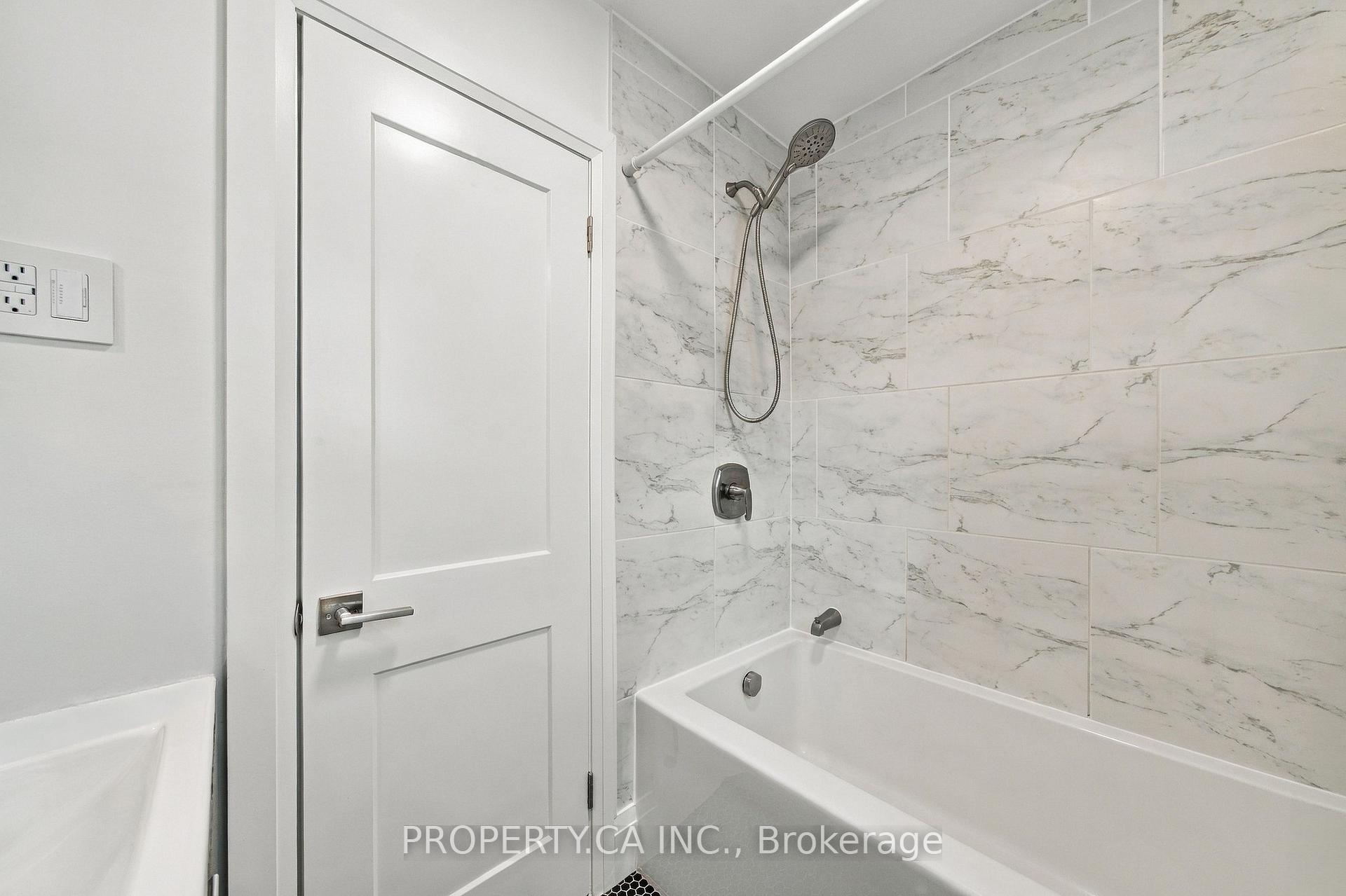 Photo 42 of 44 Daniels Street, Etobicoke, Stonegate-Queensway — HOMEH