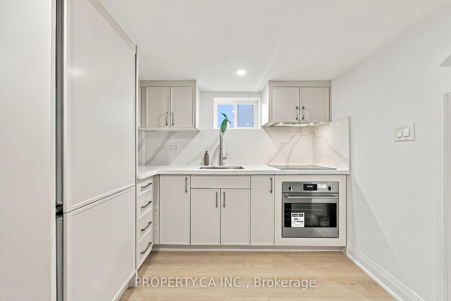 Photo 54 of 44 Daniels Street, Etobicoke, Stonegate-Queensway — HOMEH