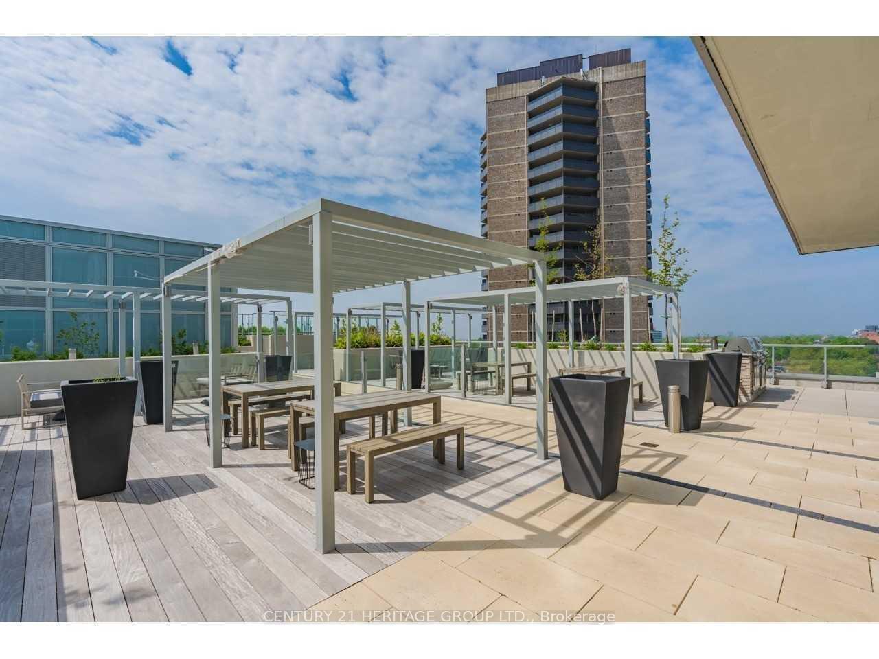 Photo 15 of Unit 1709, 501 St Clair Avenue W, Toronto, Casa Loma — HOMEH