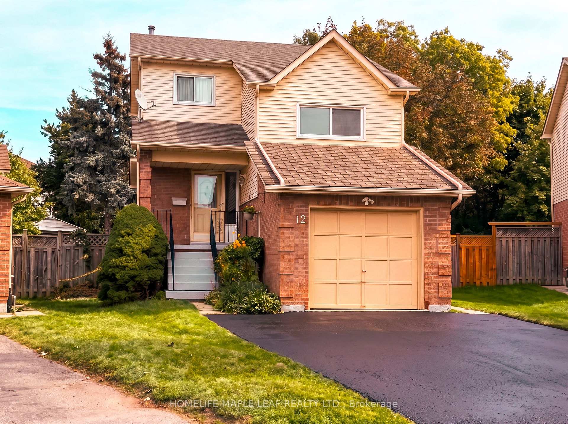 Photo 9 of 12 Giles Court, Whitby, Blue Grass Meadows — HOMEH