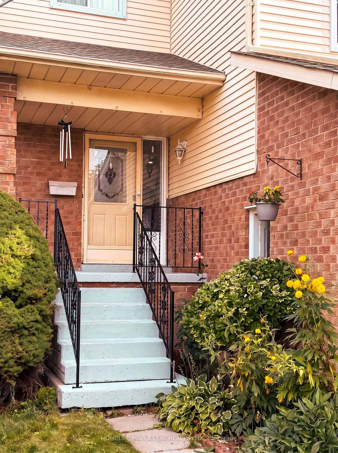 Photo 11 of 12 Giles Court, Whitby, Blue Grass Meadows — HOMEH