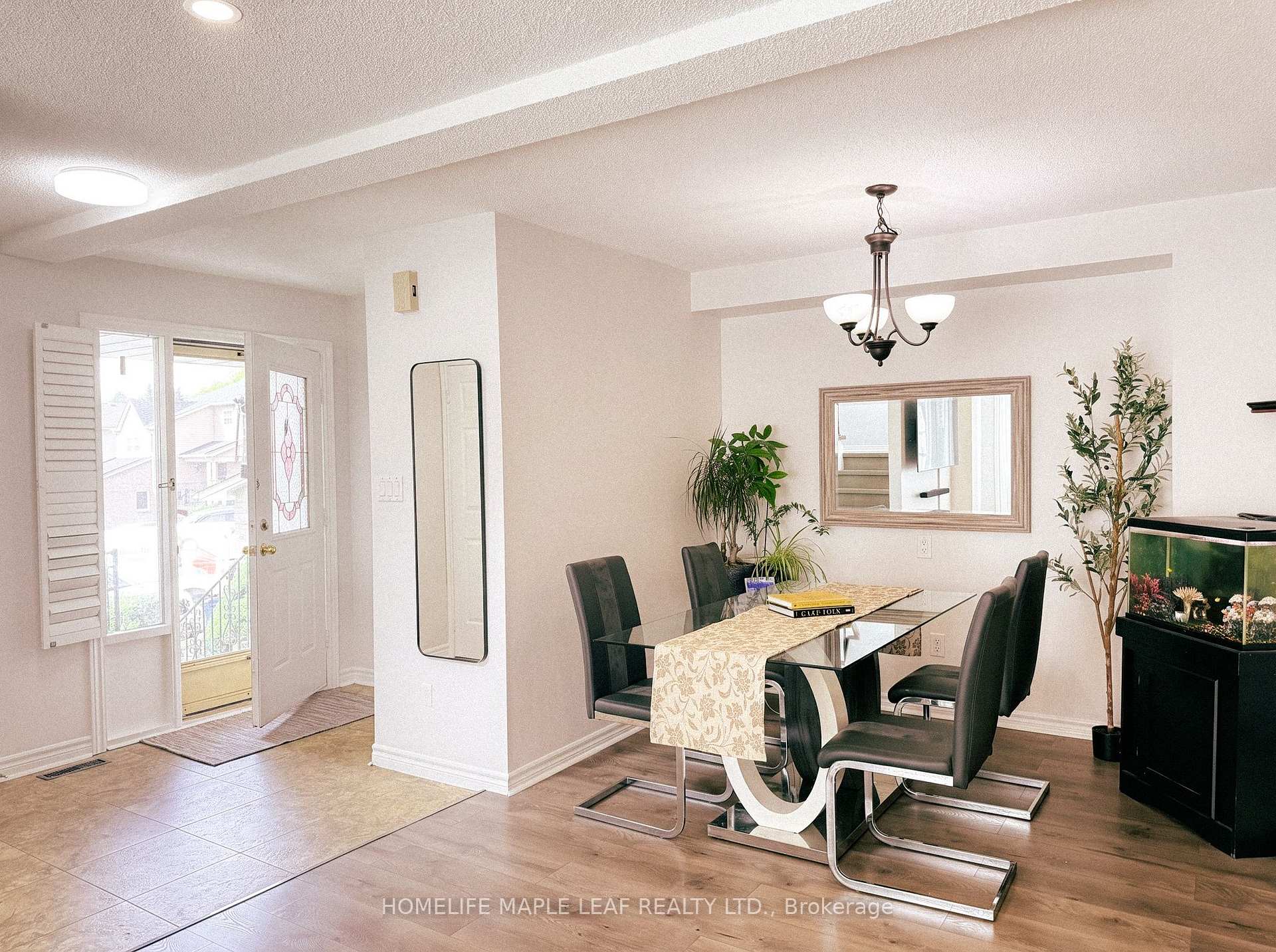 Photo 17 of 12 Giles Court, Whitby, Blue Grass Meadows — HOMEH