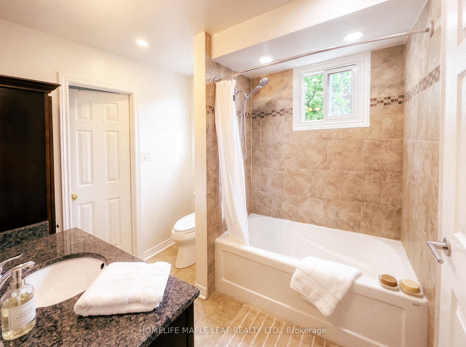 Photo 51 of 12 Giles Court, Whitby, Blue Grass Meadows — HOMEH