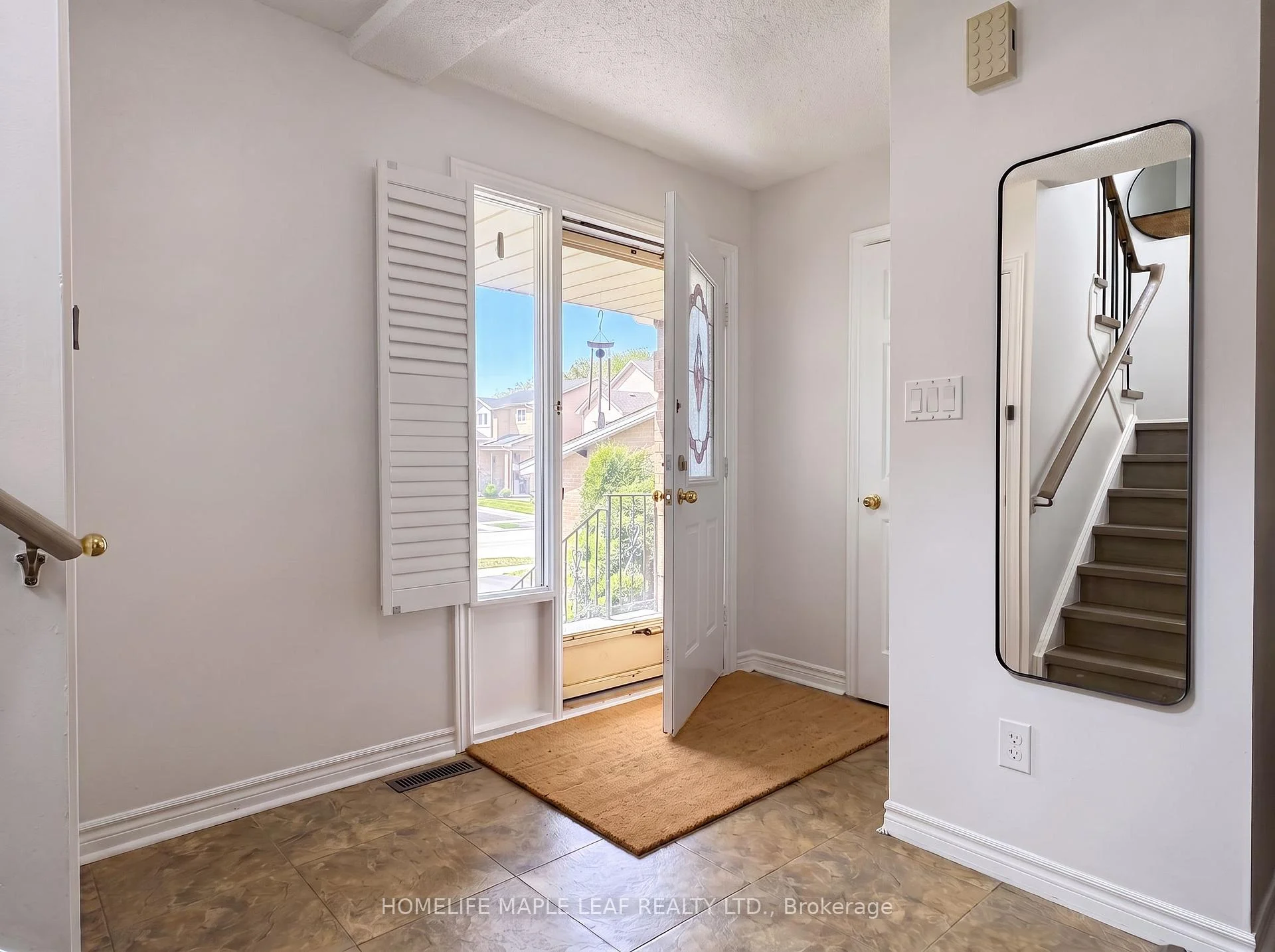 Photo 14 of 12 Giles Court, Whitby, Blue Grass Meadows — HOMEH