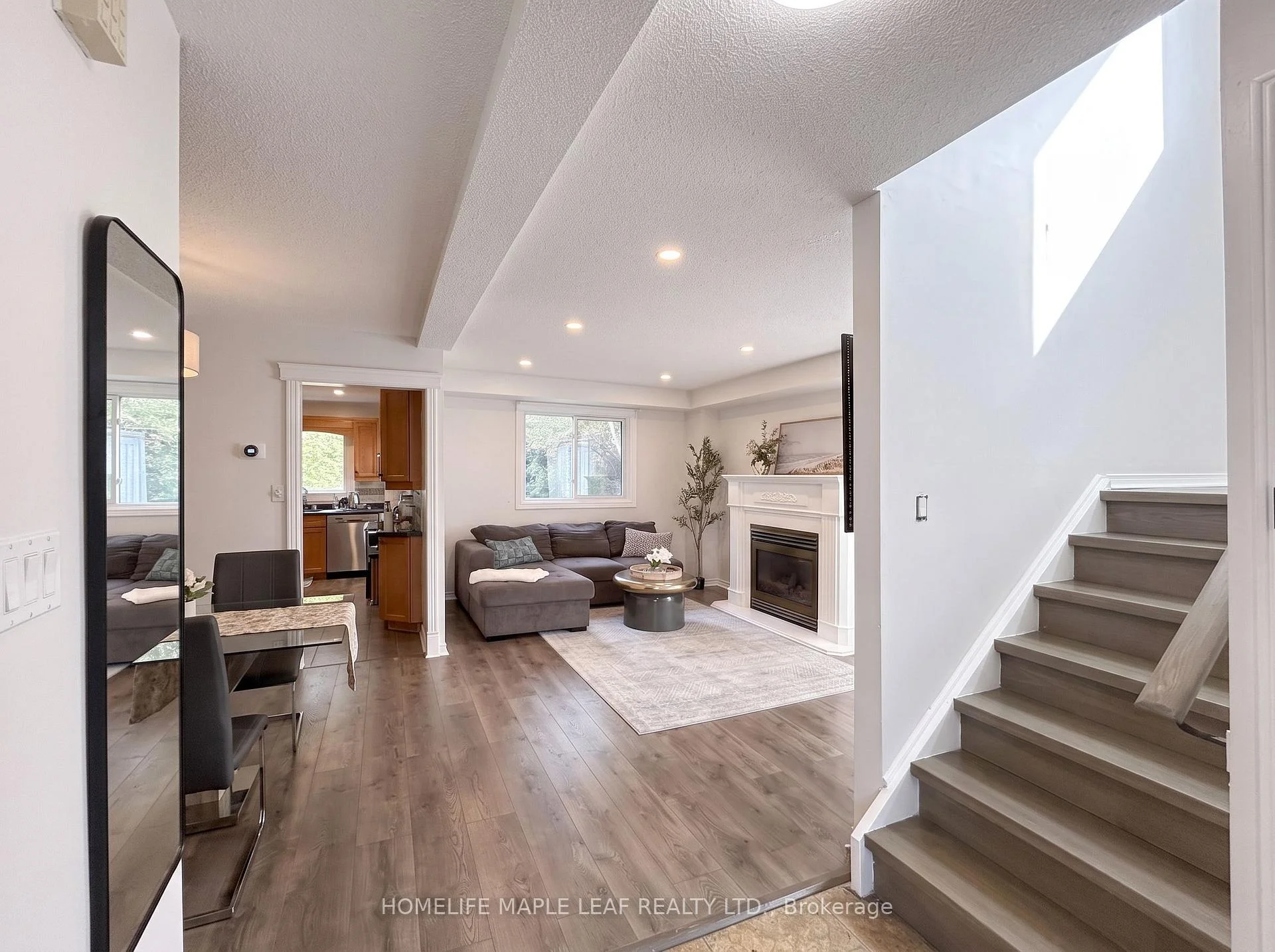 Photo 16 of 12 Giles Court, Whitby, Blue Grass Meadows — HOMEH