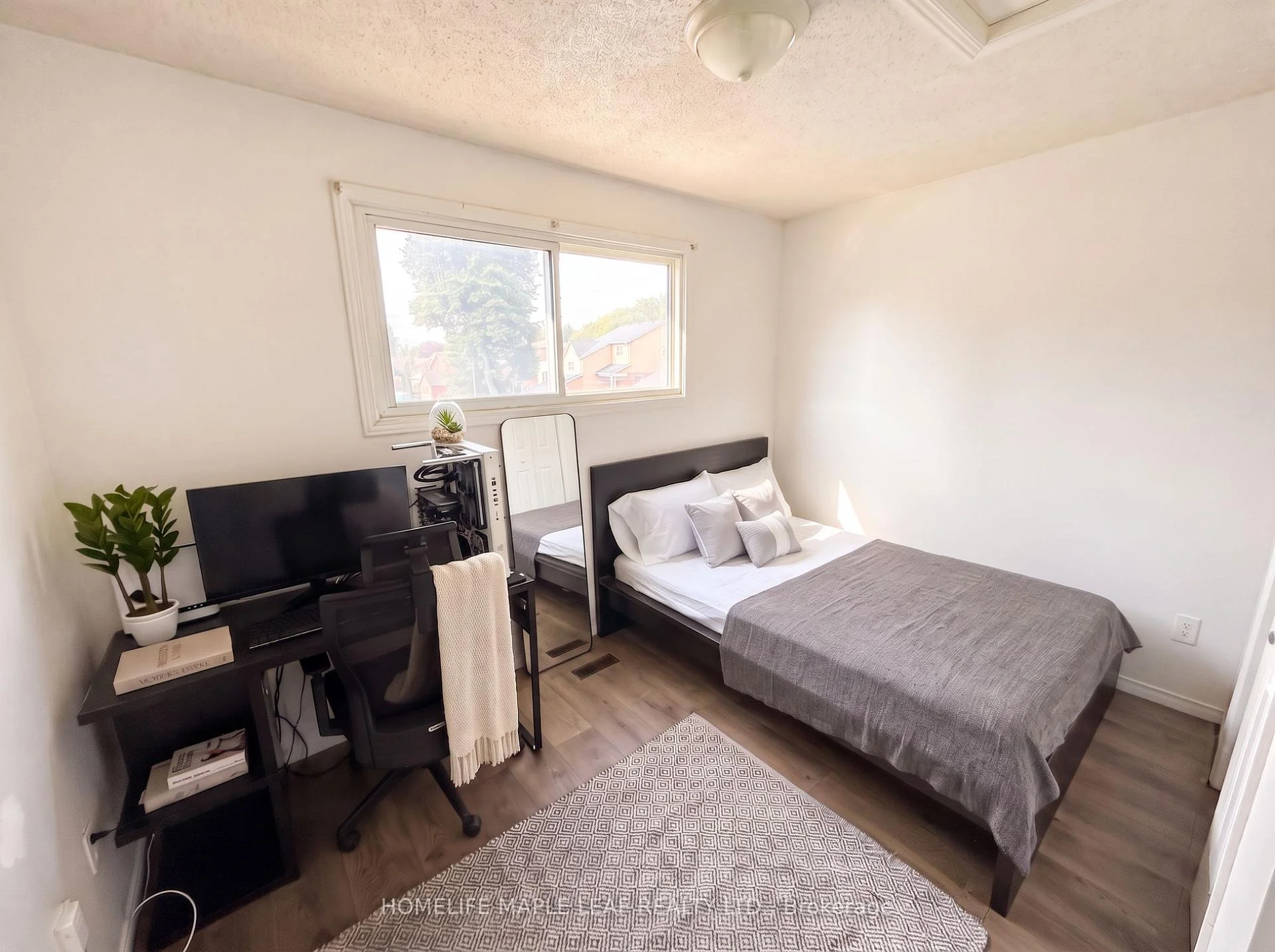 Photo 54 of 12 Giles Court, Whitby, Blue Grass Meadows — HOMEH