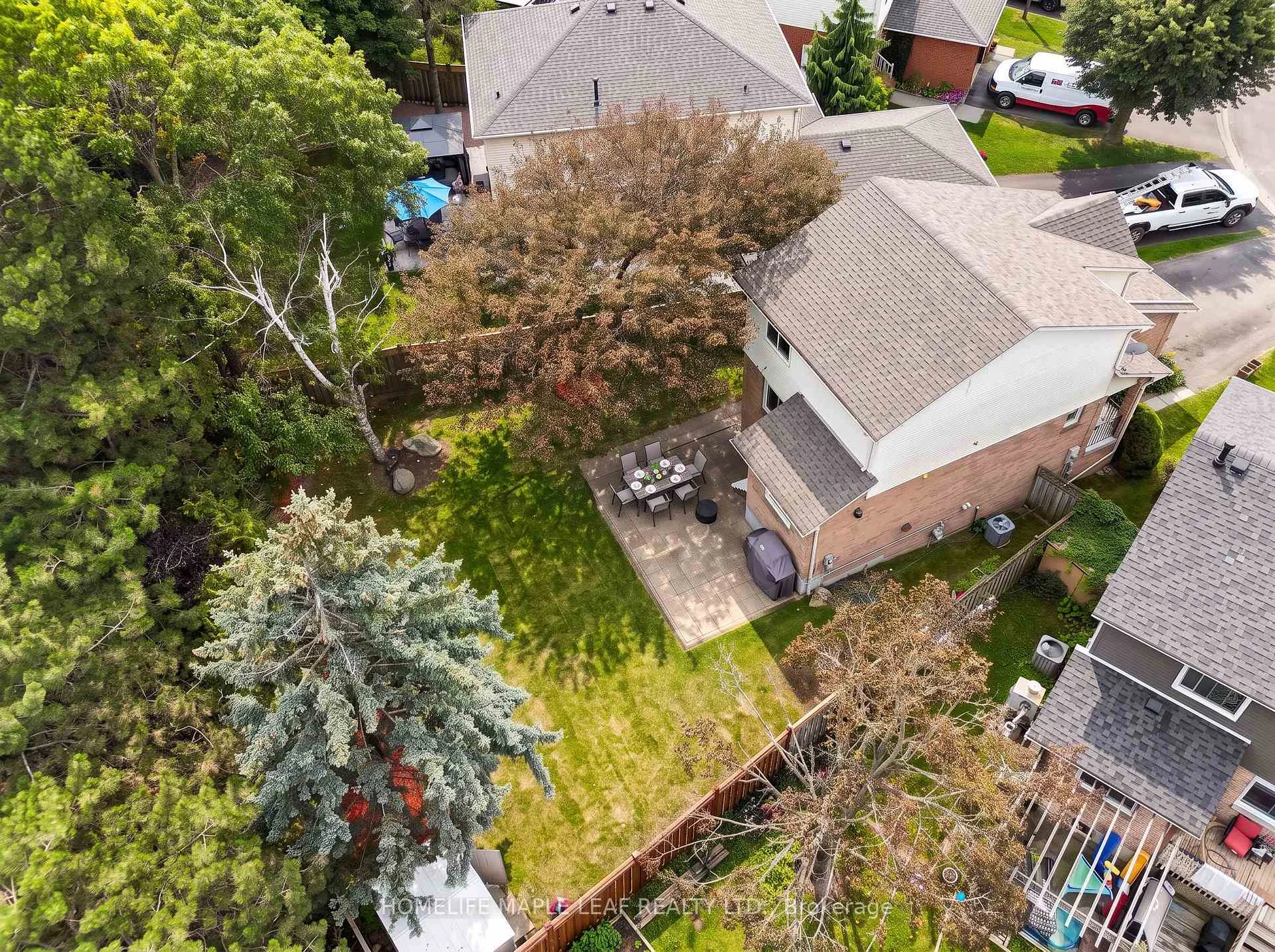 Photo 84 of 12 Giles Court, Whitby, Blue Grass Meadows — HOMEH