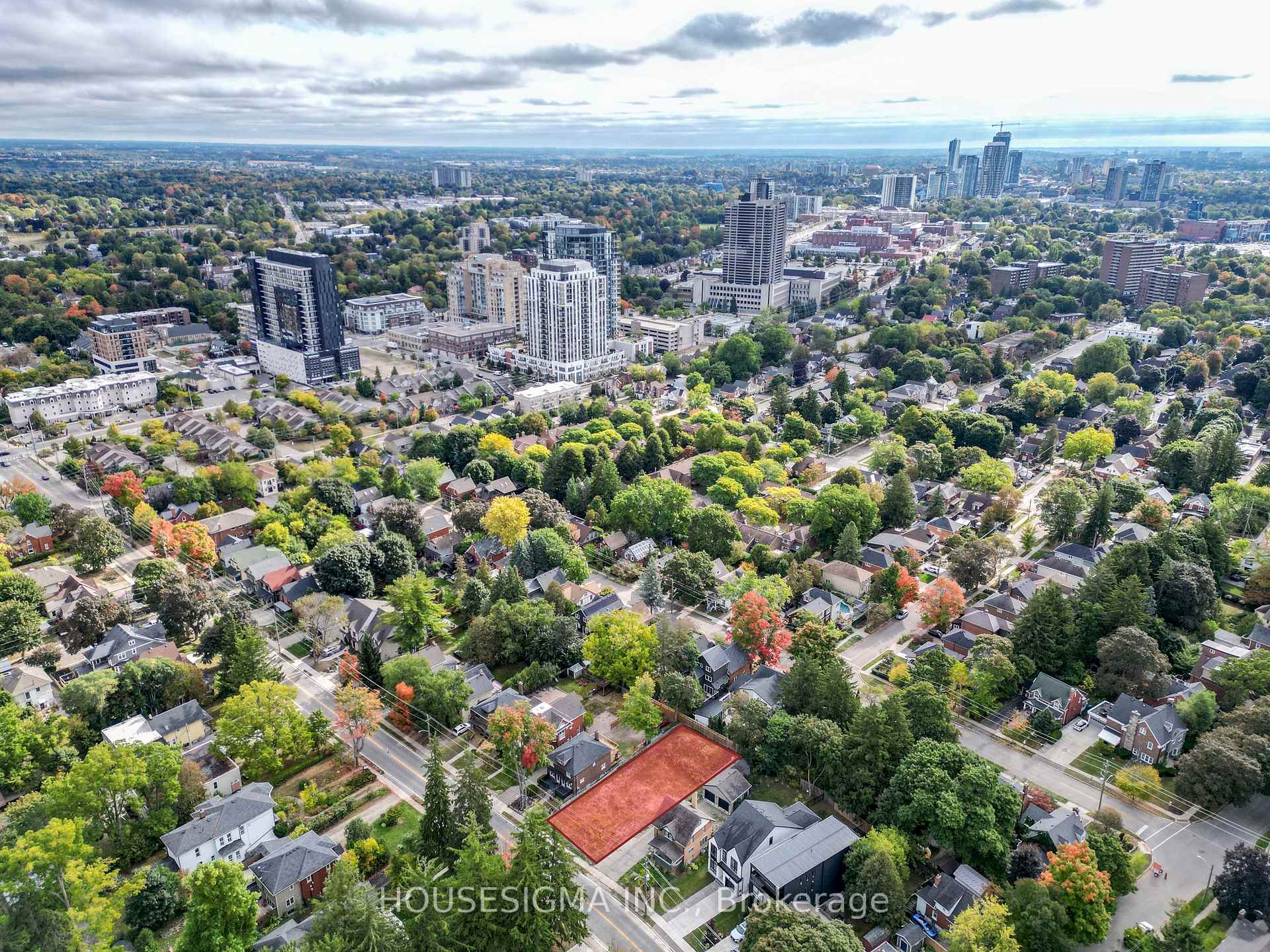 Photo 7 of 89A William Street W, Waterloo, Uptown West — HOMEH
