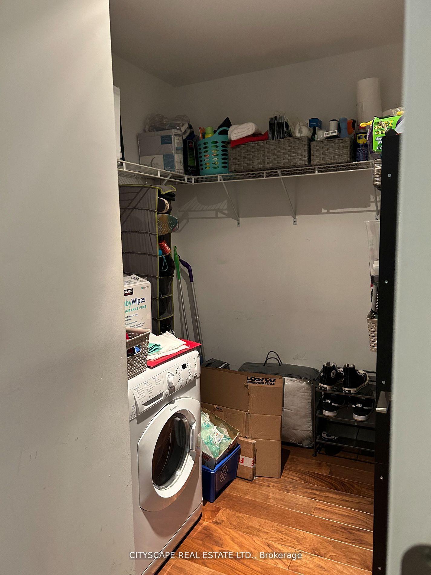 Photo 9 of Unit 413, 32 Trolley Crescent, Toronto, Moss Park — HOMEH