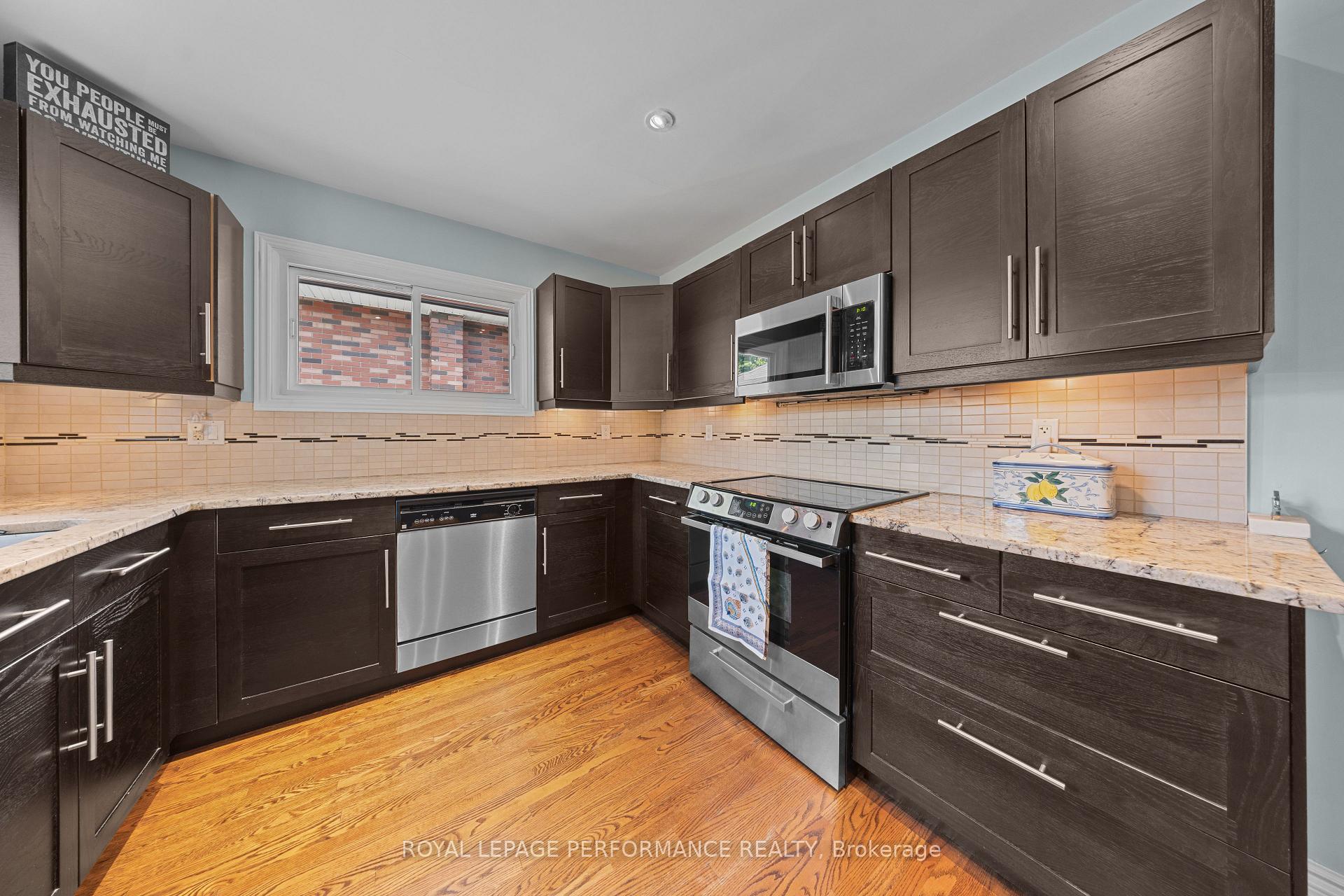 Photo 6 of 2177 Bingham Street, Ottawa, Elmvale Acres/Urbandale — HOMEH