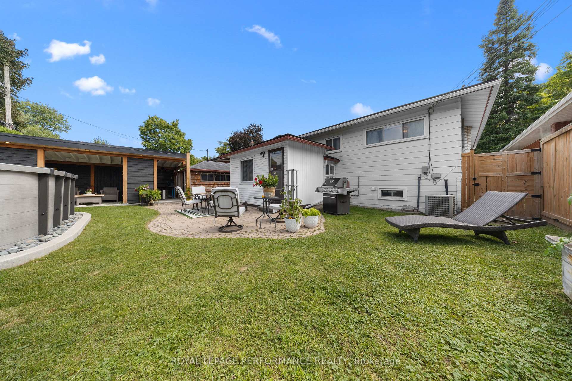 Photo 24 of 2177 Bingham Street, Ottawa, Elmvale Acres/Urbandale — HOMEH