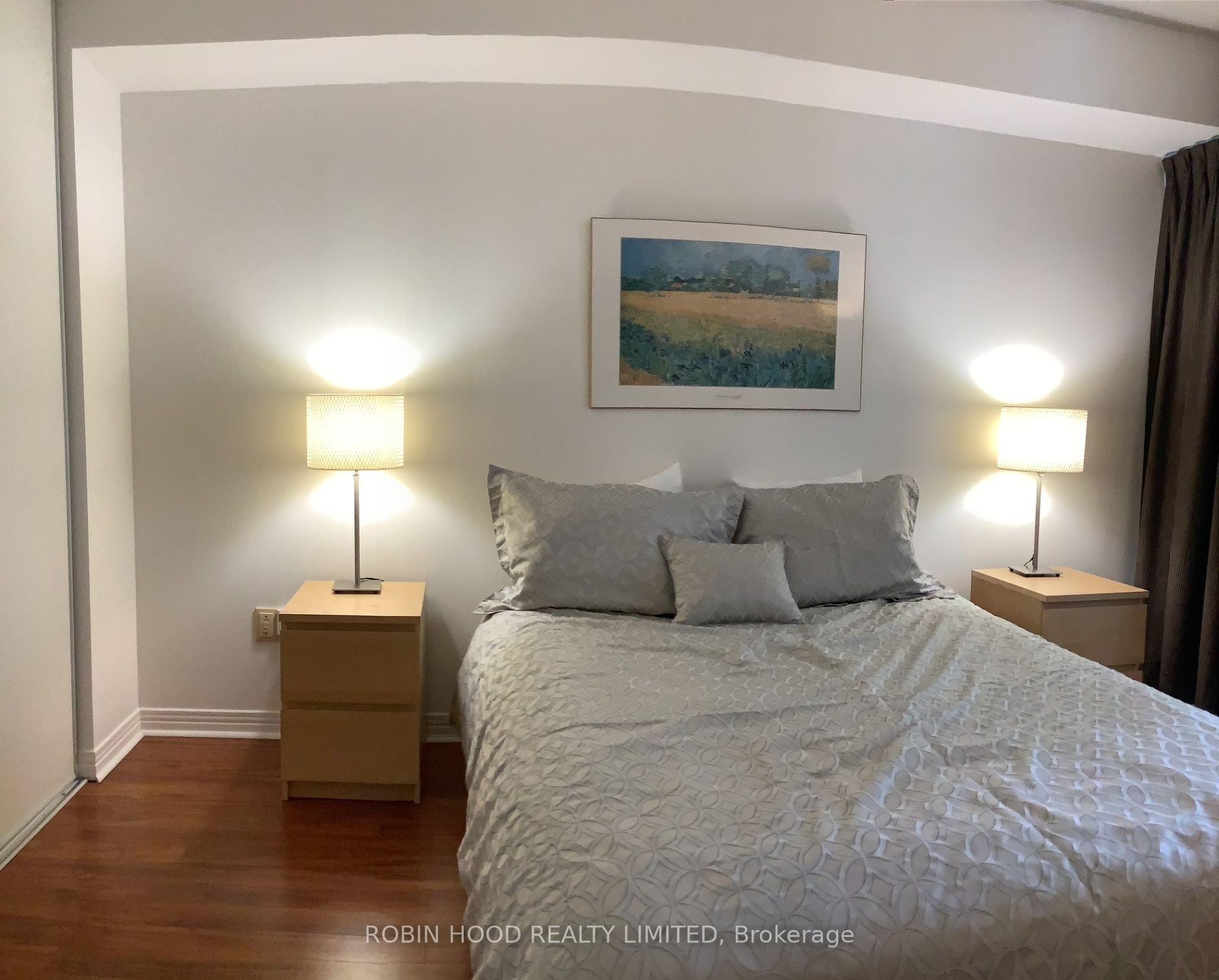 Photo 6 of Unit 1005, 942 Yonge Street, Toronto, The Annex — HOMEH